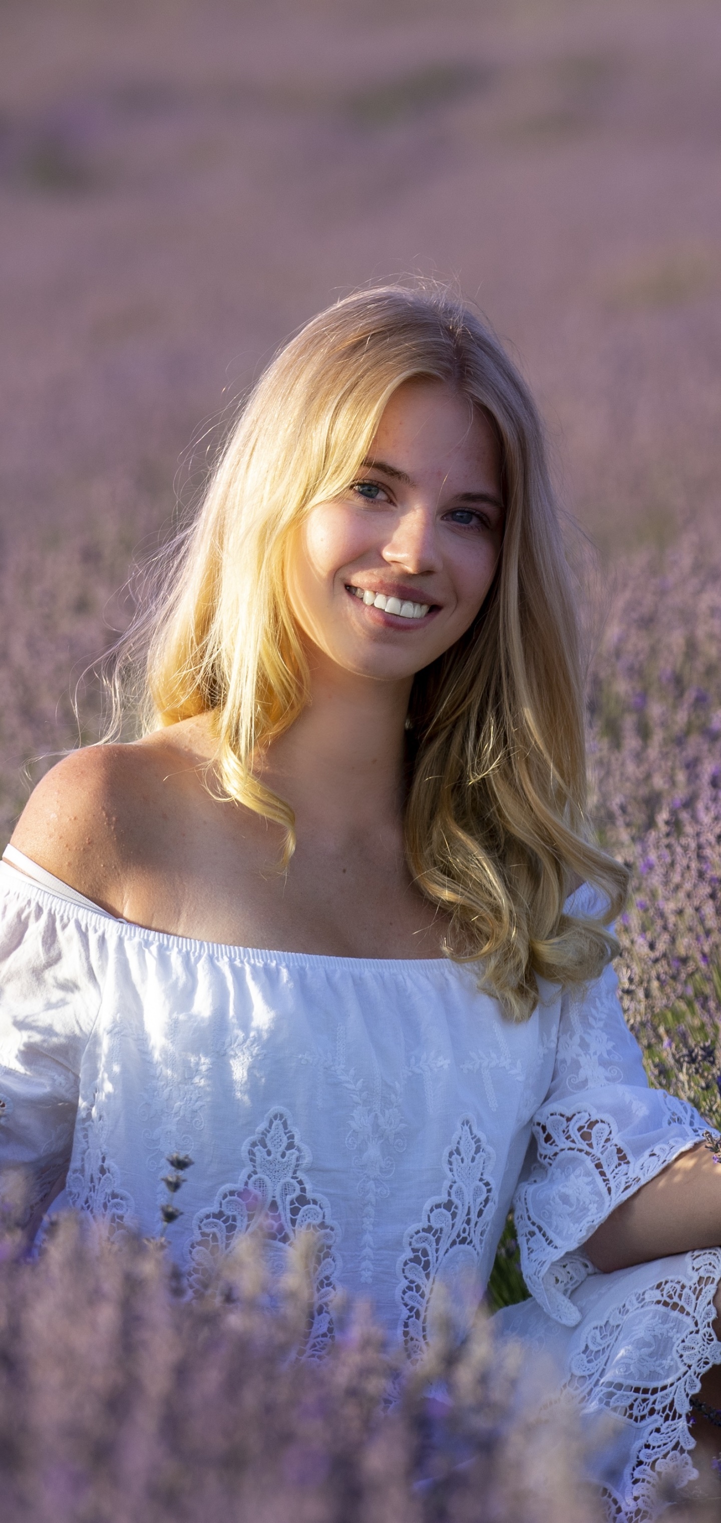 Women Model, Flower, Smile, Blonde, 1440x3040, Phone HD Wallpaper