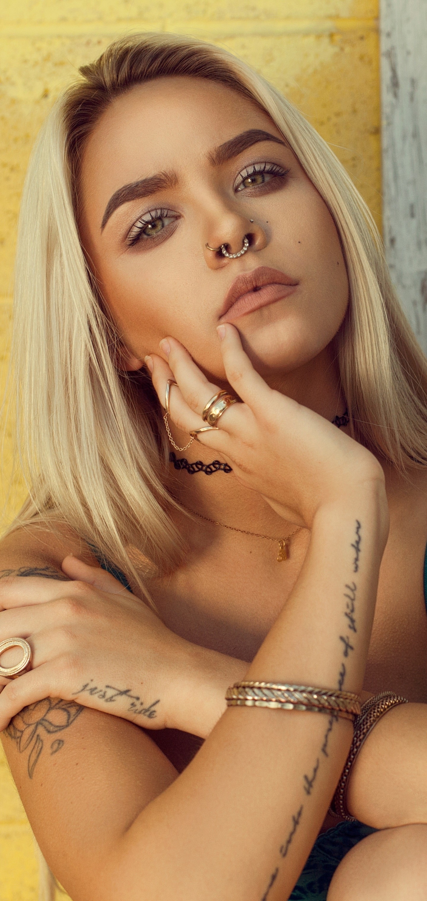Women Model, Blonde, Hazel Eyes, Tattoo, 1440x3040, Phone HD Wallpaper