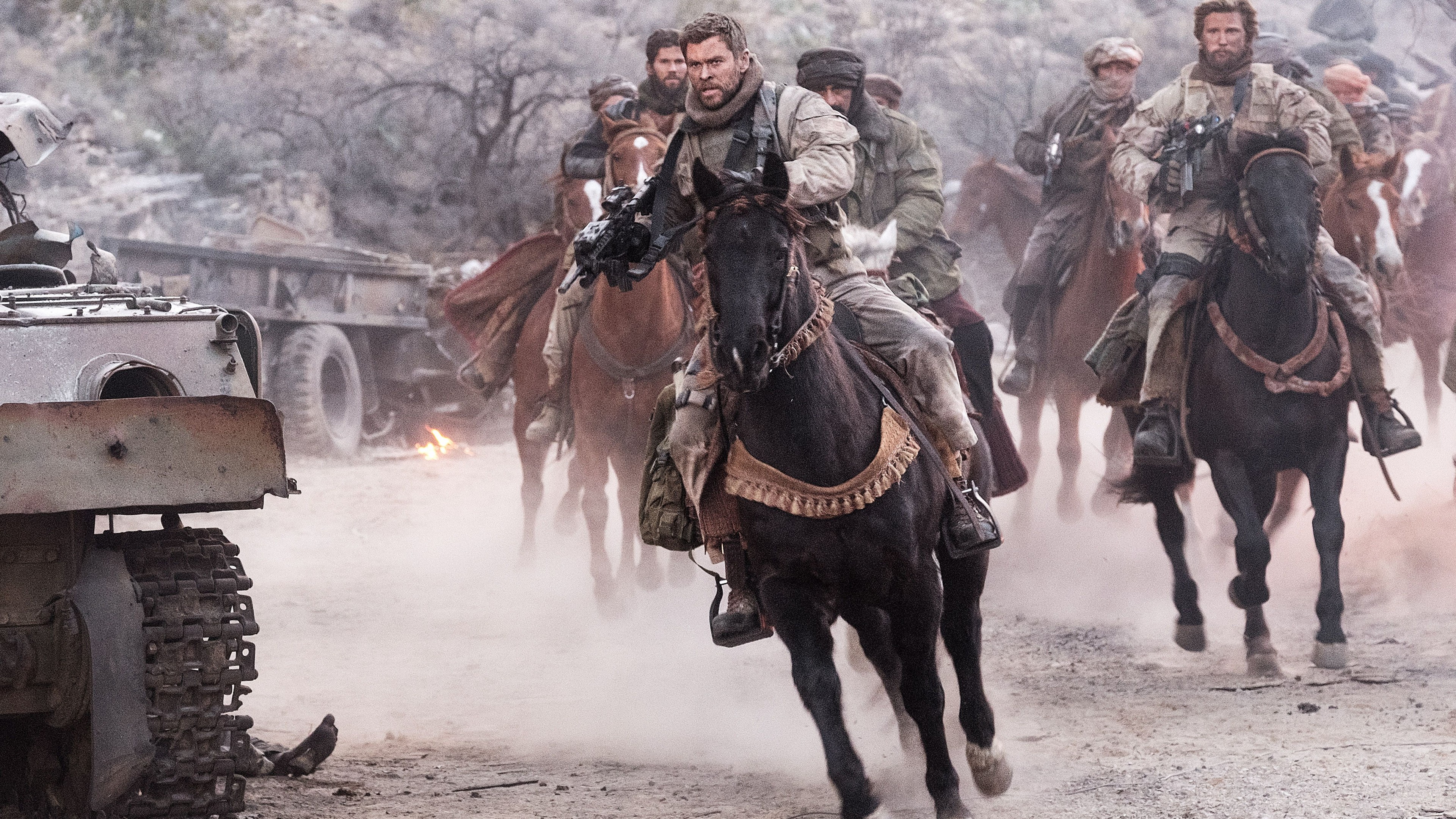 12 Strong, Chris Hemsworth, horse, 4k, HD Wallpaper