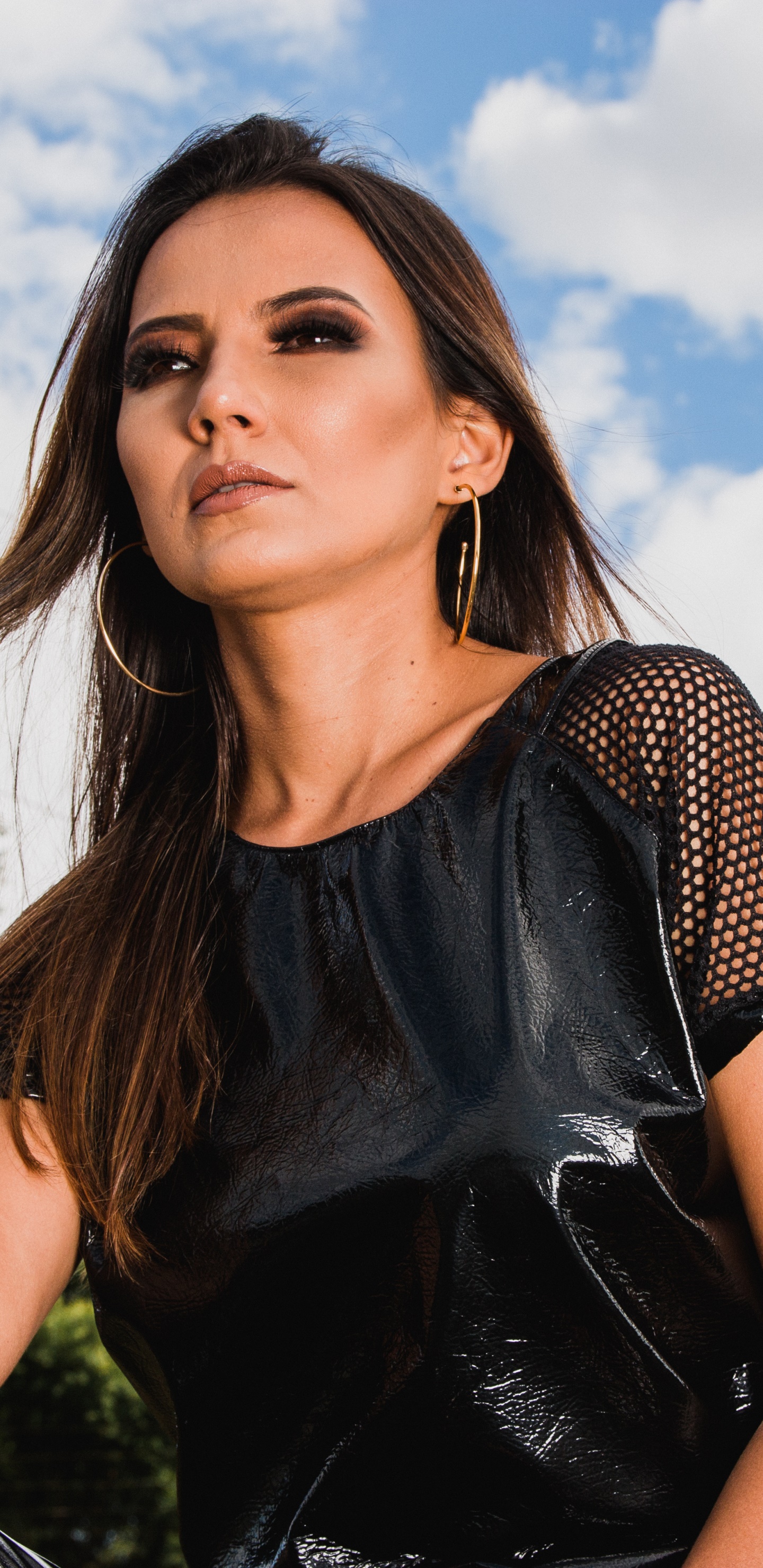 Women Model, Brown Eyes, Long Hair, Brunette, Earrings, 1440x2960, Phone HD Wallpaper