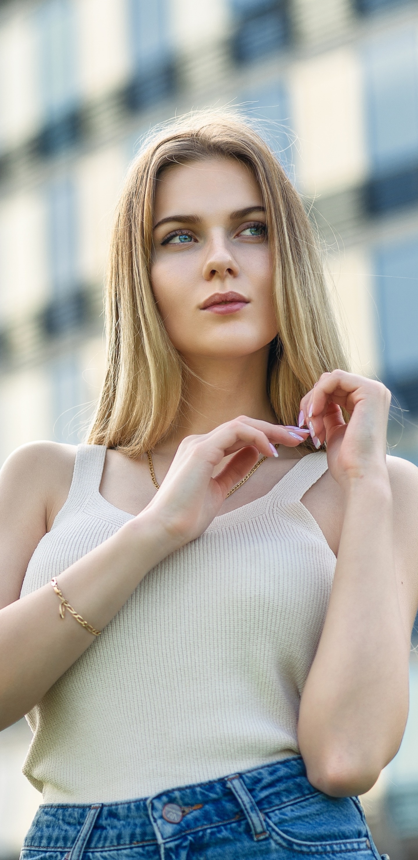 Women Model, Blonde, Depth Of Field, 1440x2960, Phone HD Wallpaper