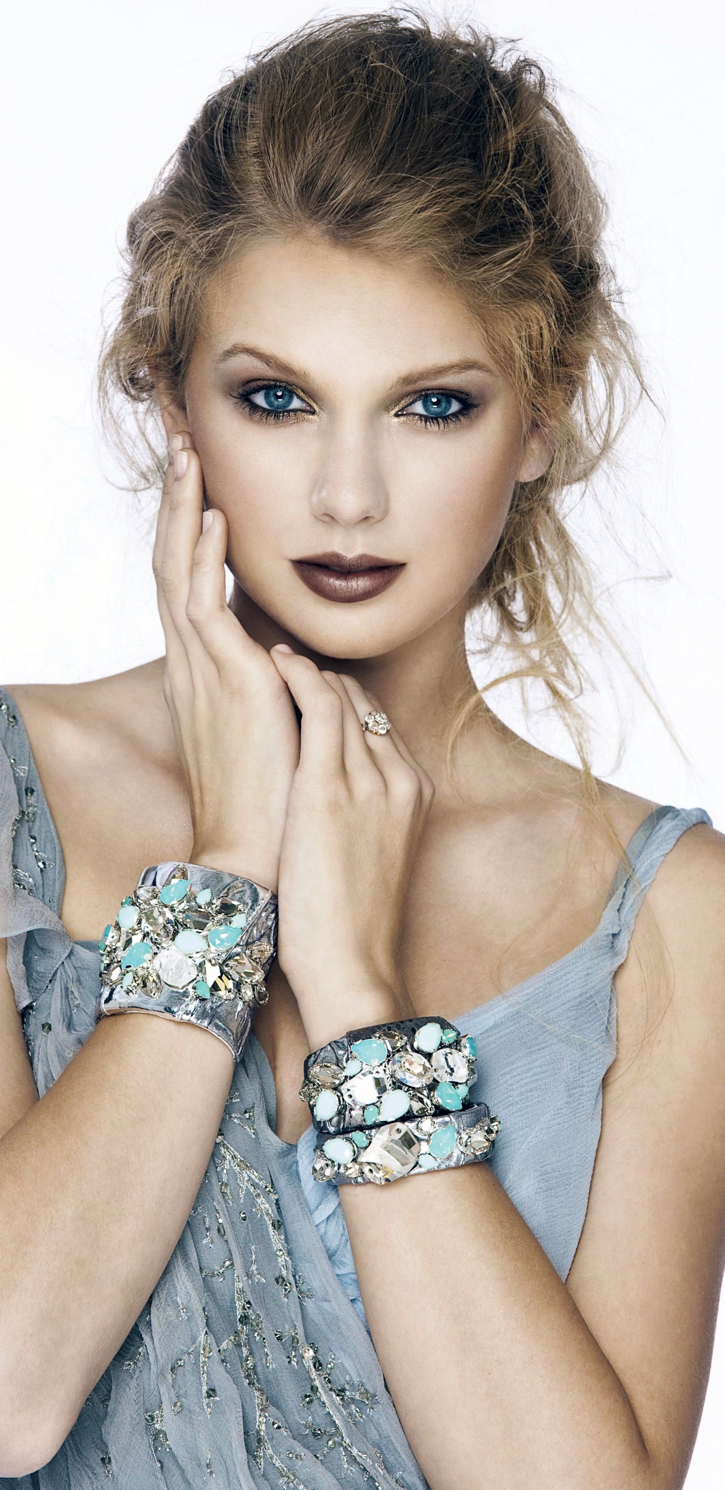 Music Taylor Swift, Singer, Lipstick, Blue Dress, Blonde, Blue Eyes, 1440x2960, Phone HD Wallpaper