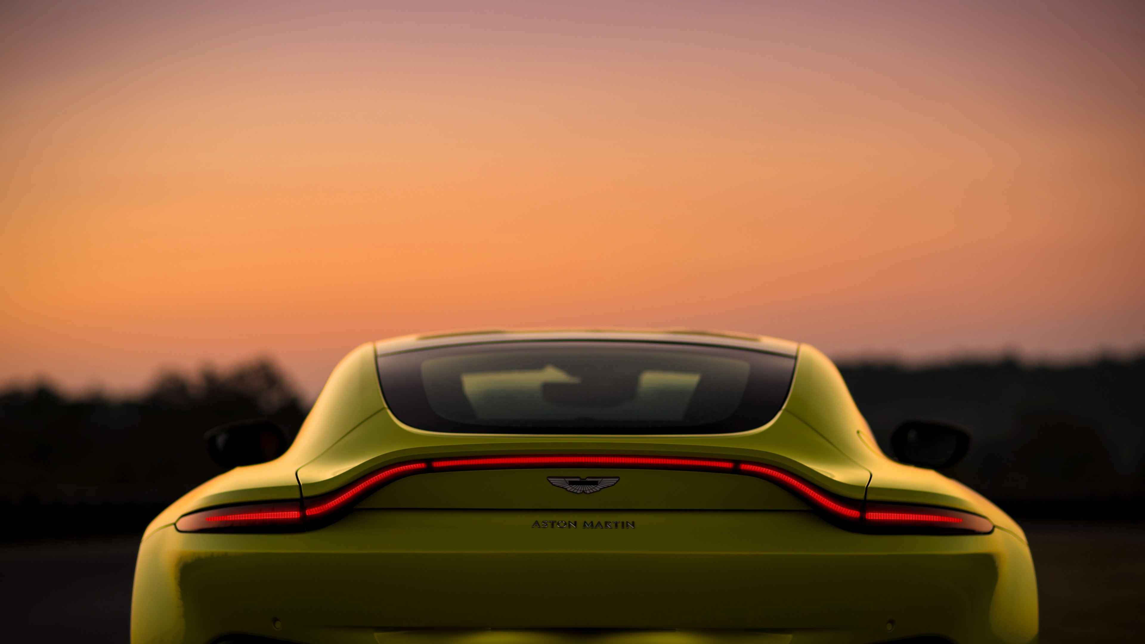 Aston Martin Vantage, 2018 Cars, 4K, HD Wallpaper