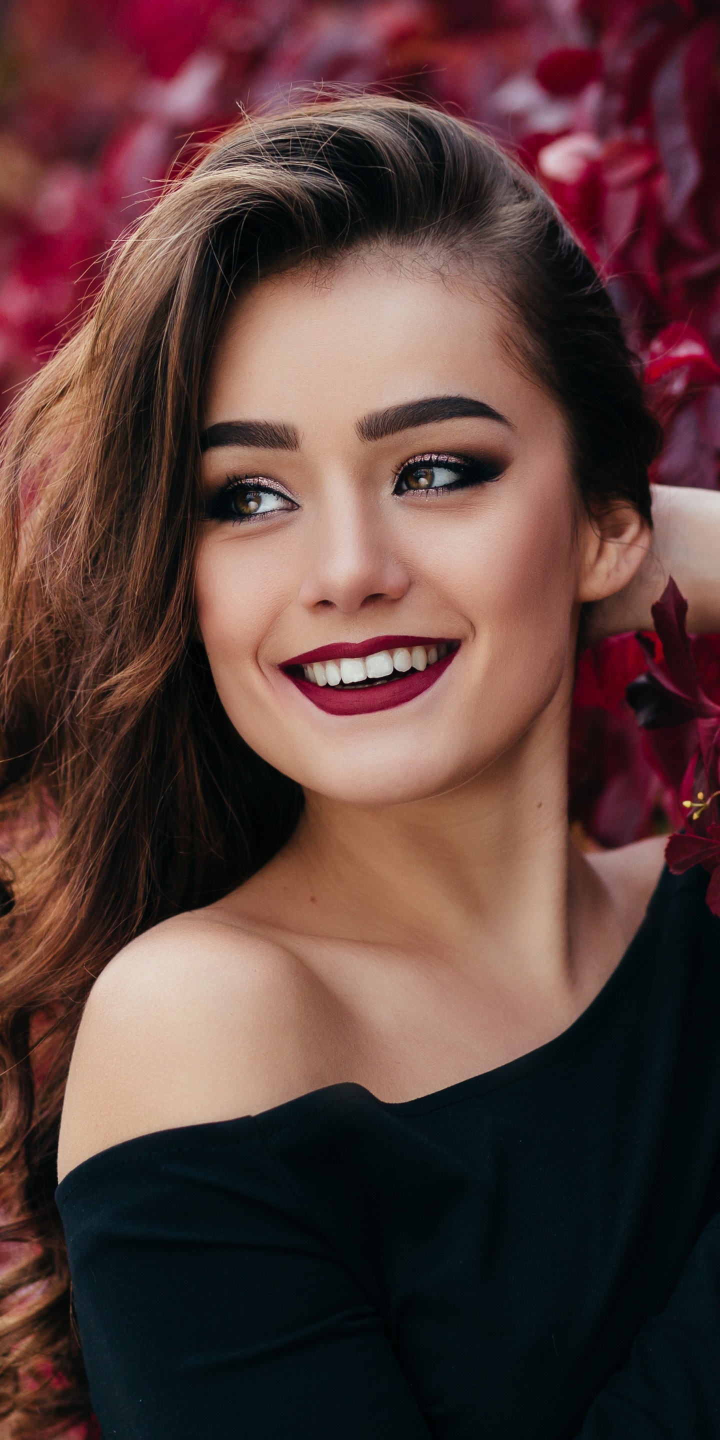 Women Model, Smile, Brunette, Lipstick, Long Hair, 1440x2880, Phone HD Wallpaper