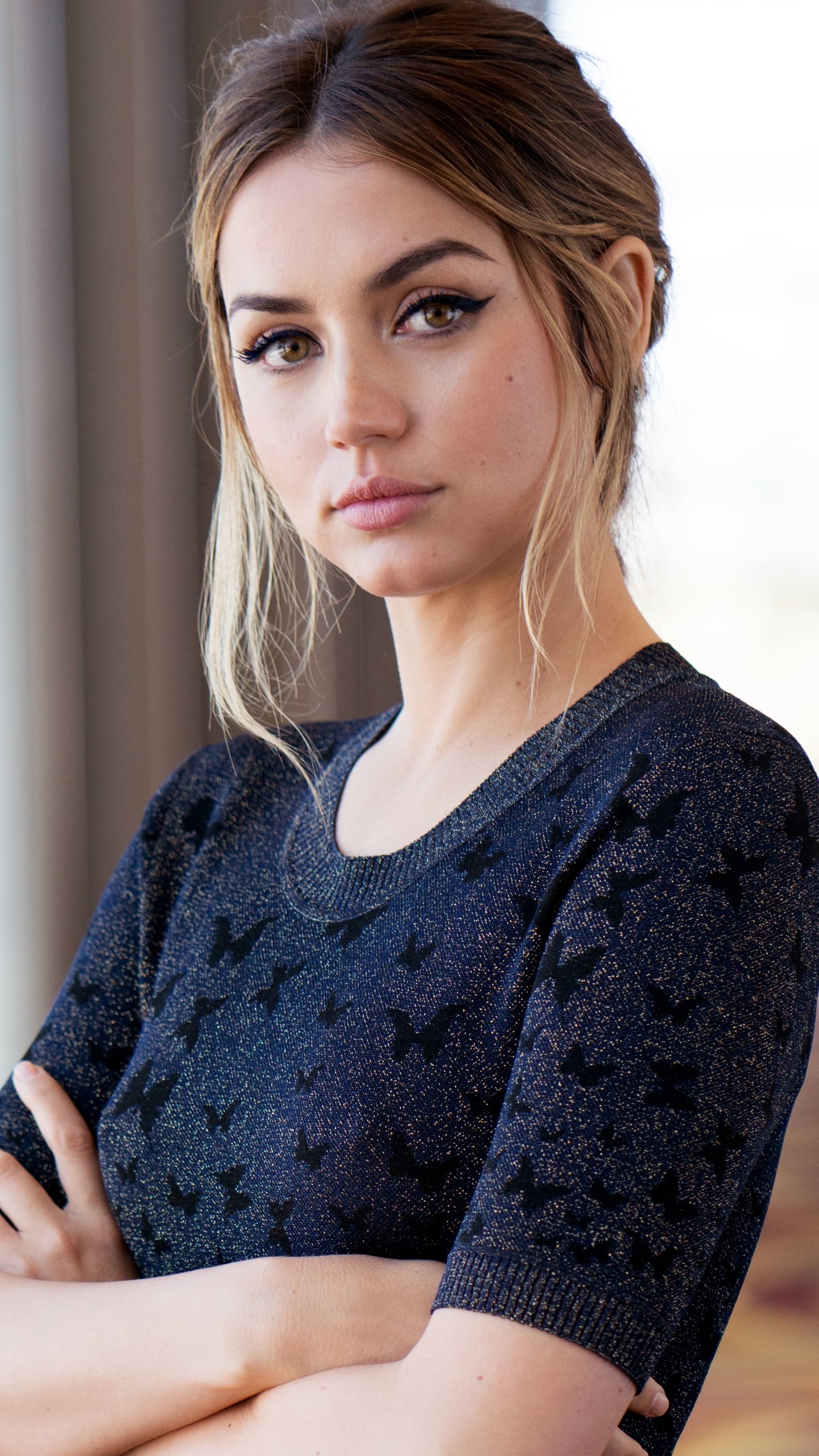 Celebrity Ana de Armas, Cuban, Actress, Brunette, 1440x2560, Phone HD Wallpaper