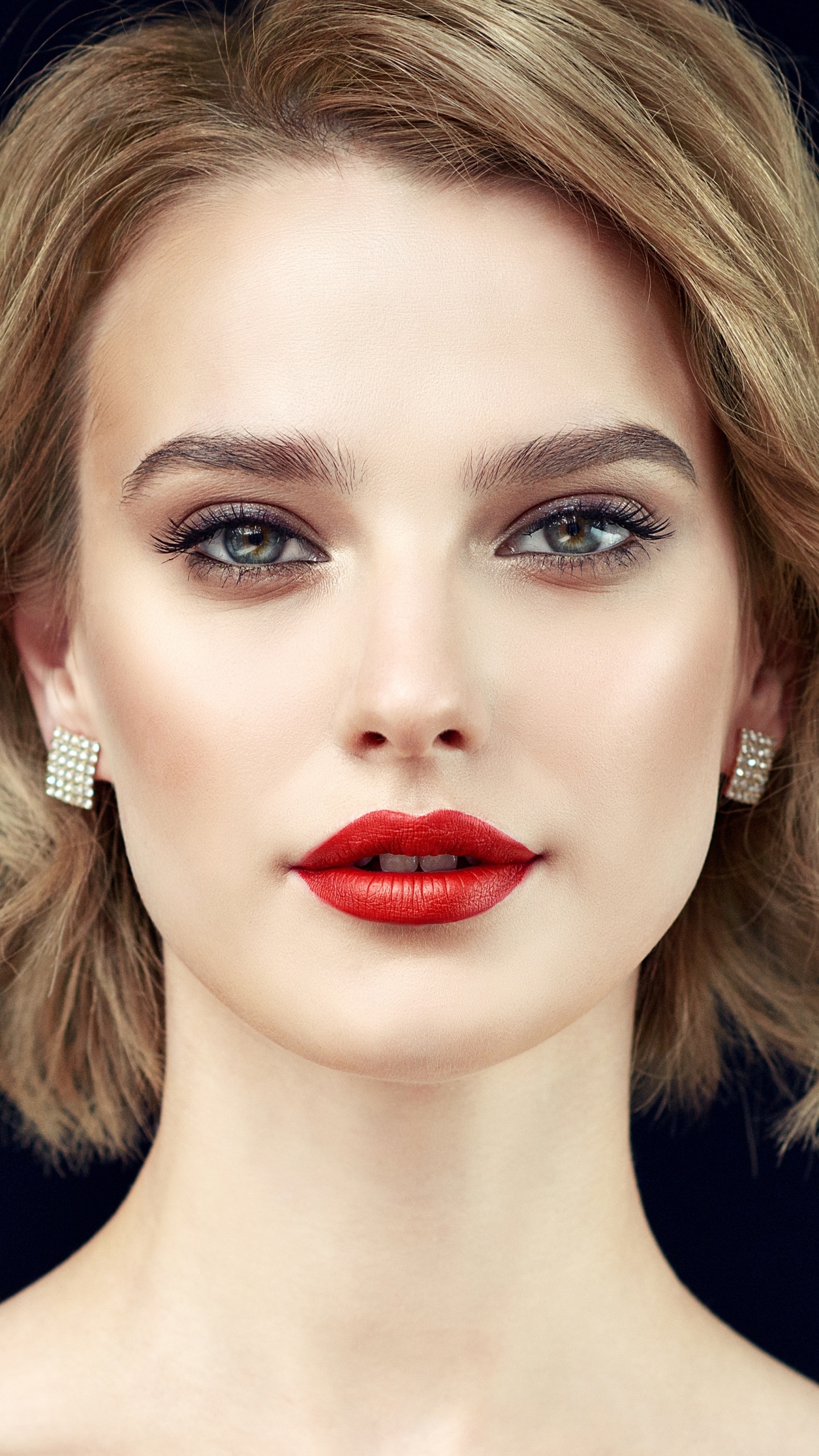 Women Model, Lipstick, Blonde, Face, Blue Eyes, 1440x2560, Phone HD Wallpaper