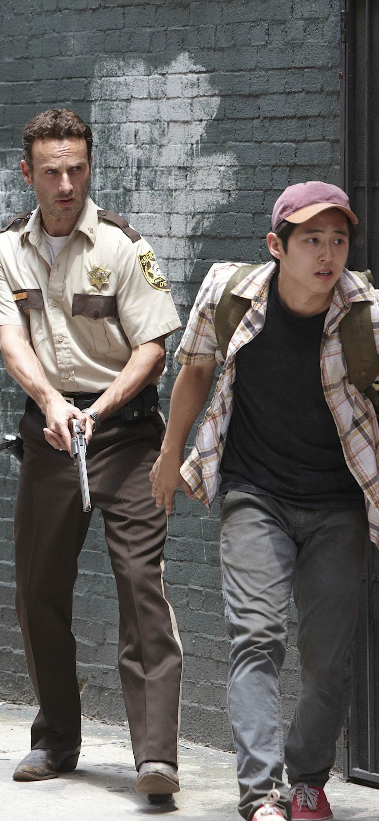 TV Show The Walking Dead, Glenn Rhee, Andrew Lincoln, Steven Yeun, Rick Grimes, 1242x2688, Phone HD Wallpaper