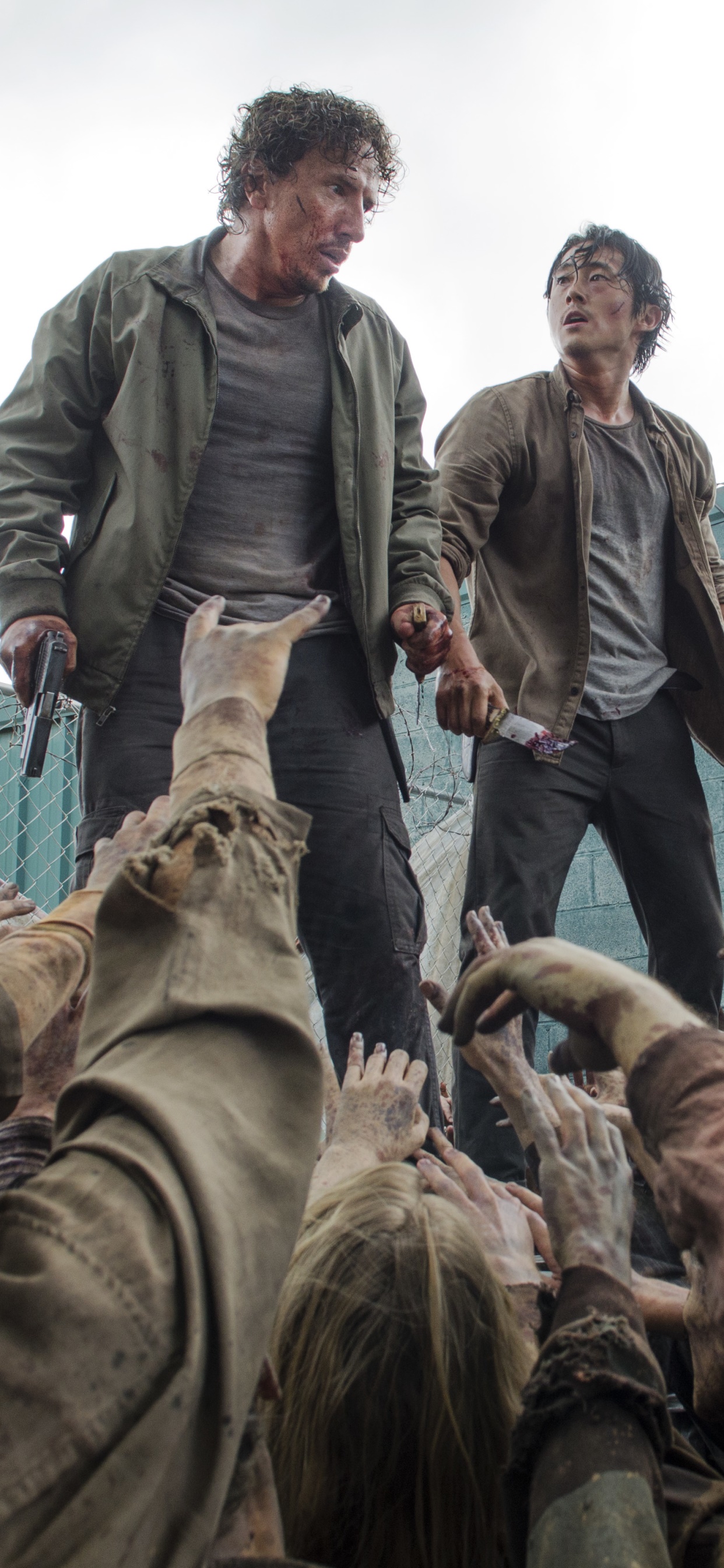 TV Show The Walking Dead, Glenn Rhee, Steven Yeun, Zombie, 1242x2688, Phone HD Wallpaper