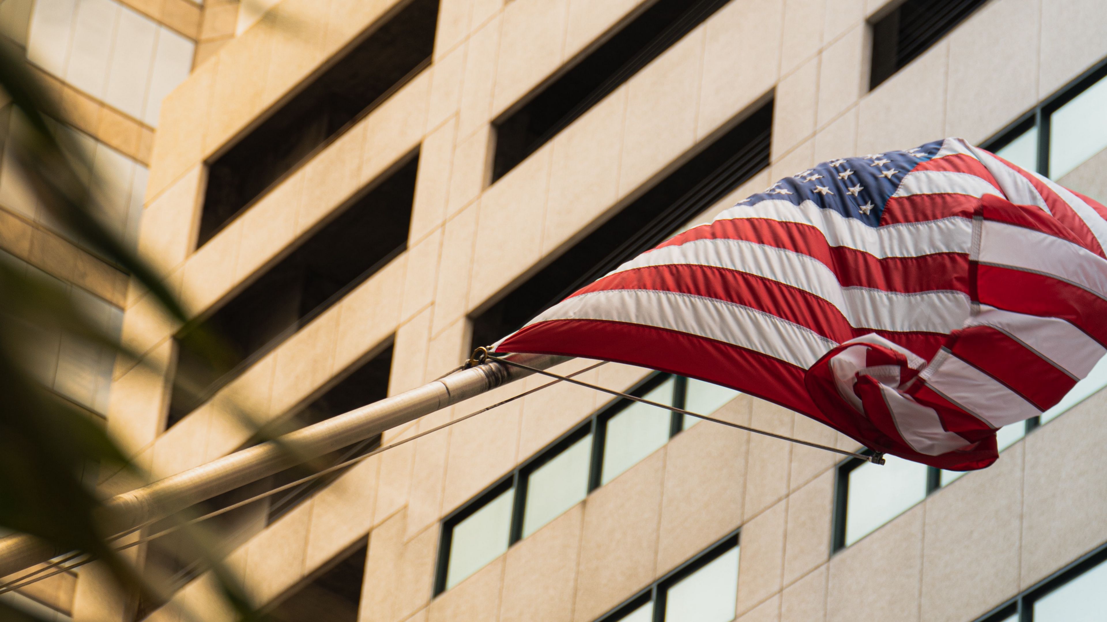 building, facade, flag, usa, 4k, HD Wallpaper