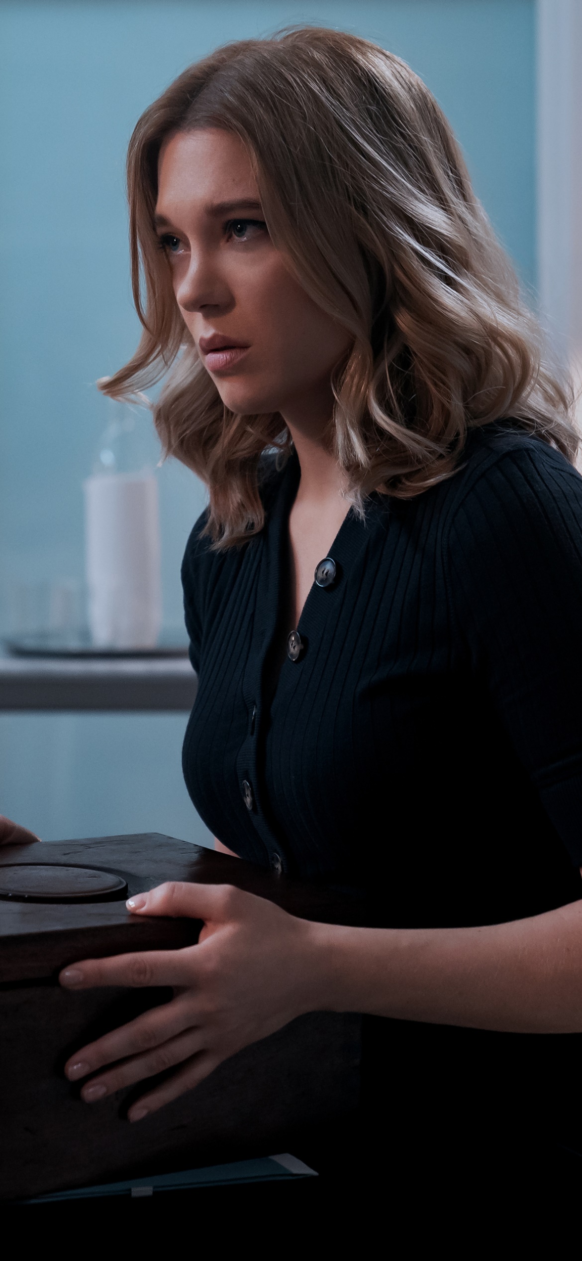 Movie No Time to Die, Madeleine Swann, Léa Seydoux, 1170x2532, Phone HD Wallpaper