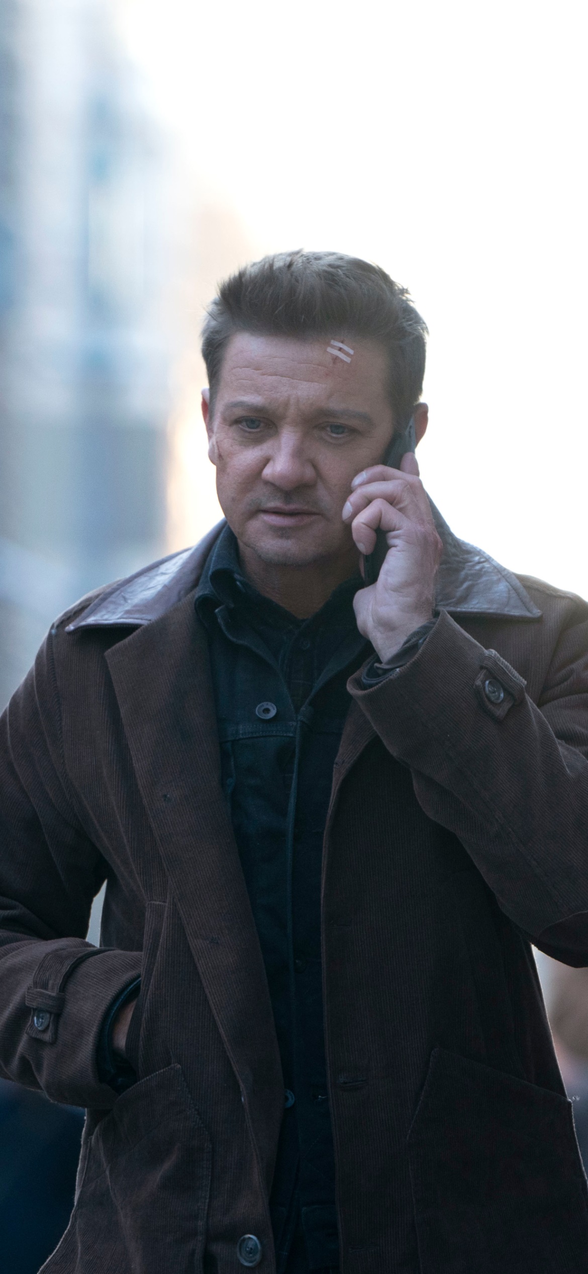 TV Show Hawkeye, Clint Barton, Jeremy Renner, 1170x2532, Phone HD Wallpaper