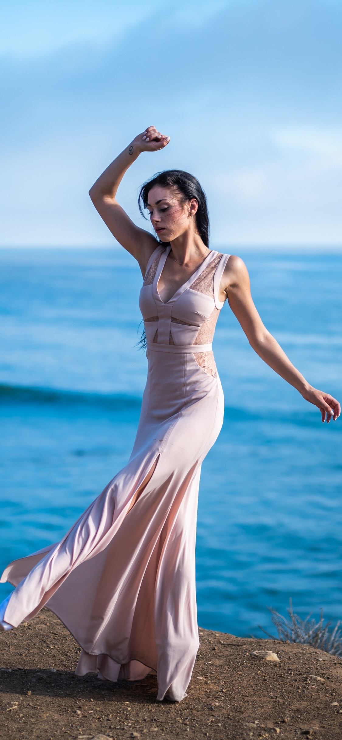 Women Model, 1125x2436, Phone HD Wallpaper