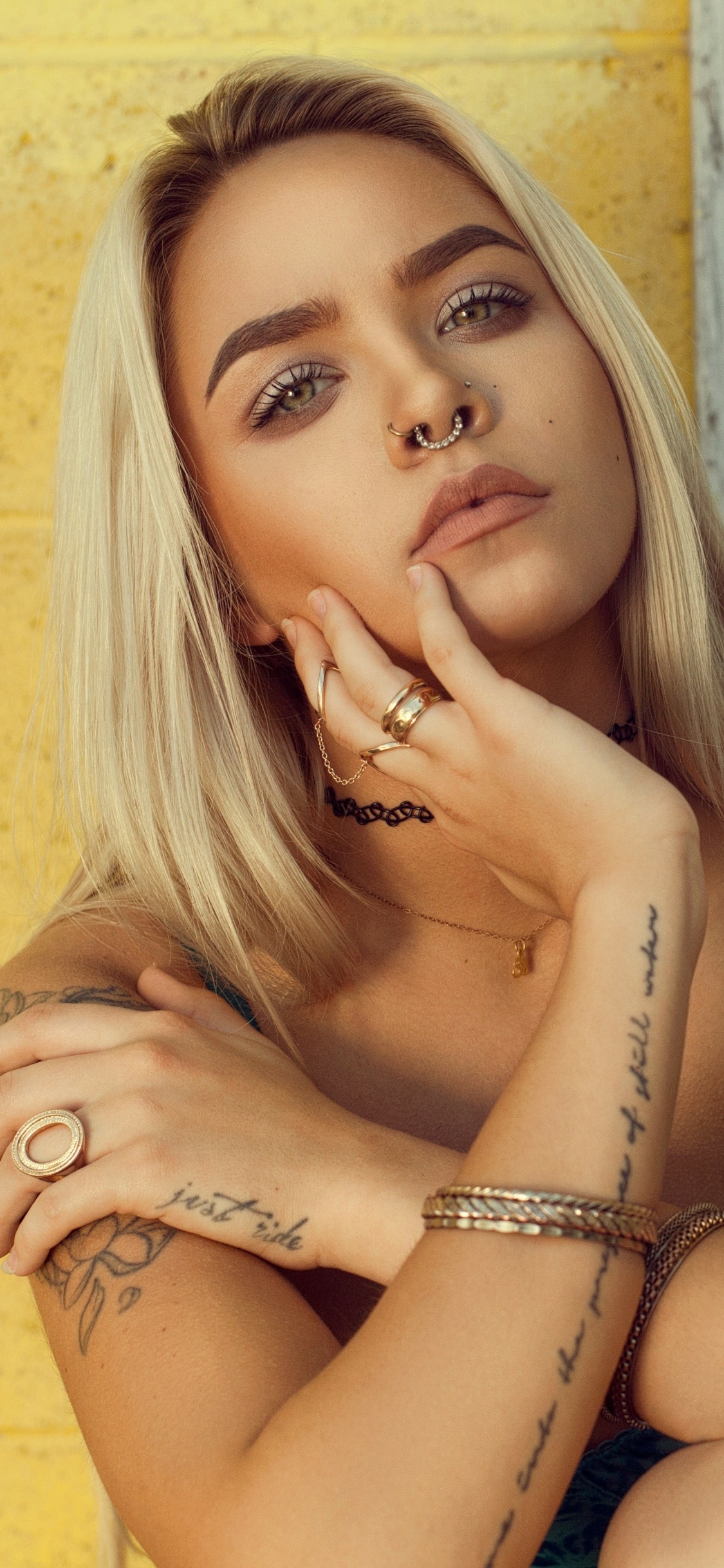 Women Model, Blonde, Hazel Eyes, Tattoo, 1125x2436, Phone HD Wallpaper