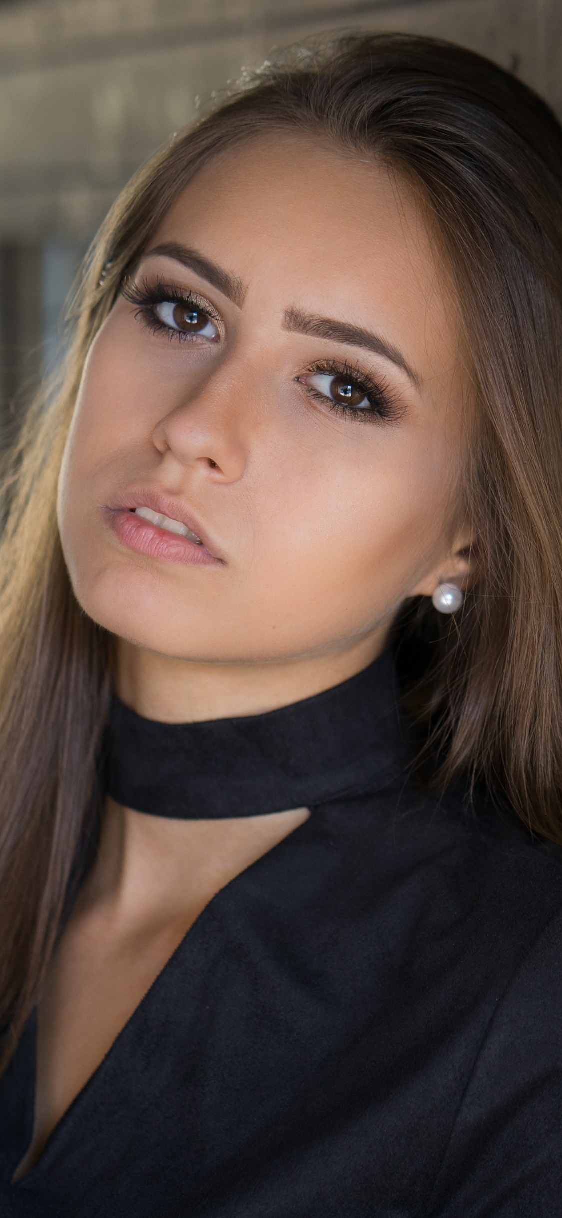 Women Model, Long Hair, Brunette, Brown Eyes, 1125x2436, Phone HD Wallpaper
