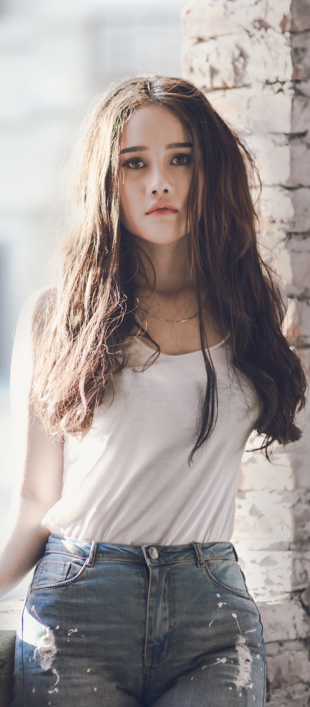 Women Model, Brunette, 1080x2460, Phone HD Wallpaper