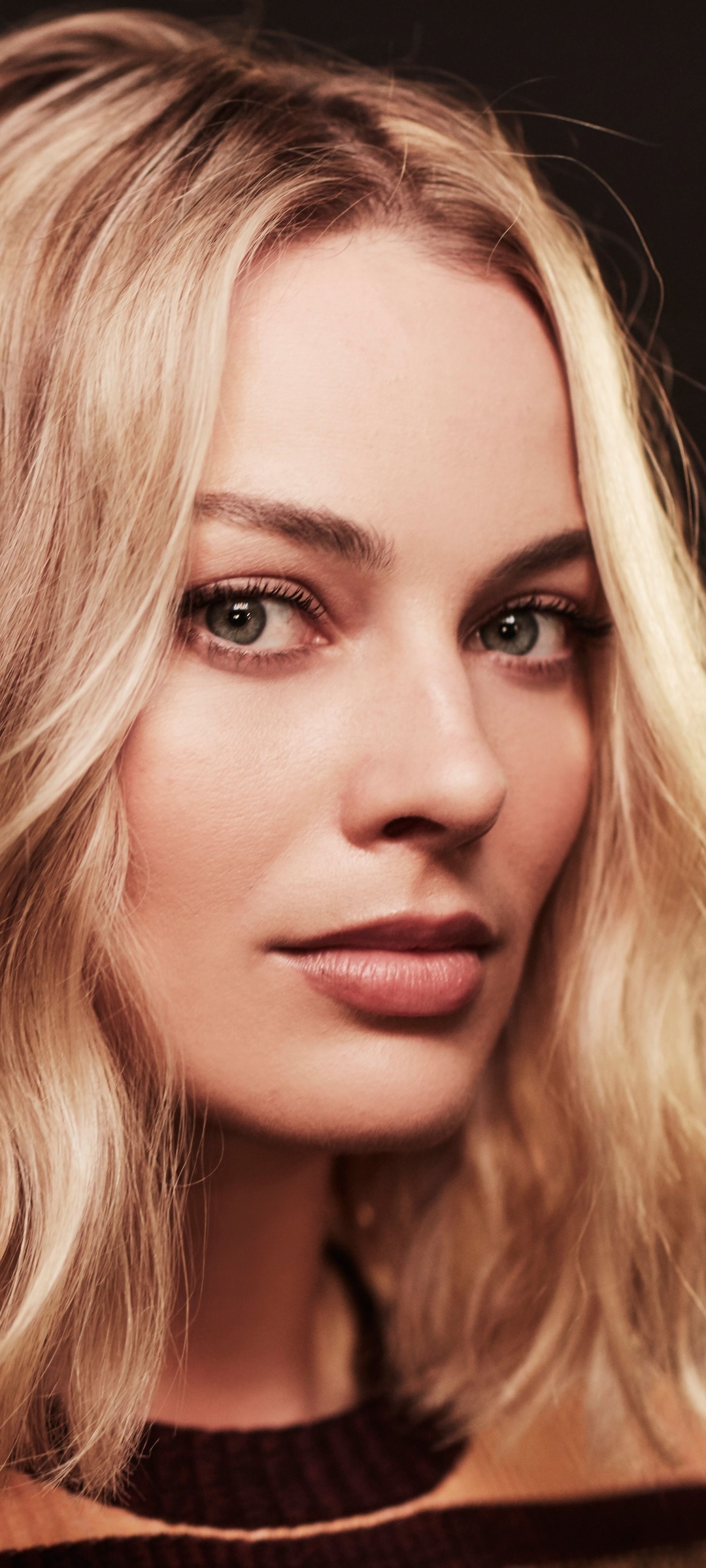 Celebrity Margot Robbie, Face, Actress, Australian, Blonde, 1080x2400, Phone HD Wallpaper