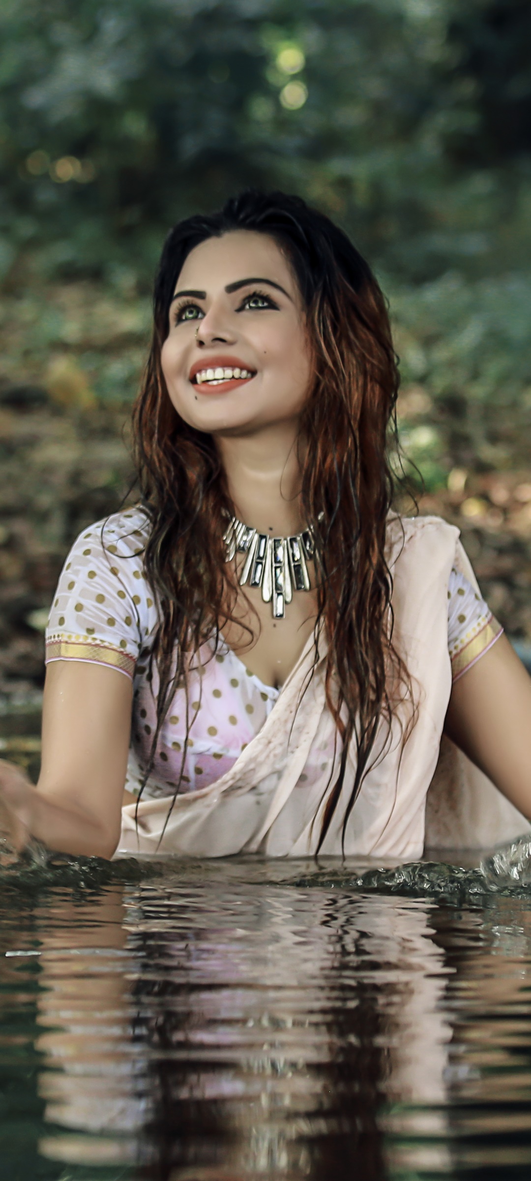 Women Model, Mood, Smile, Saree, 1080x2400, Phone HD Wallpaper