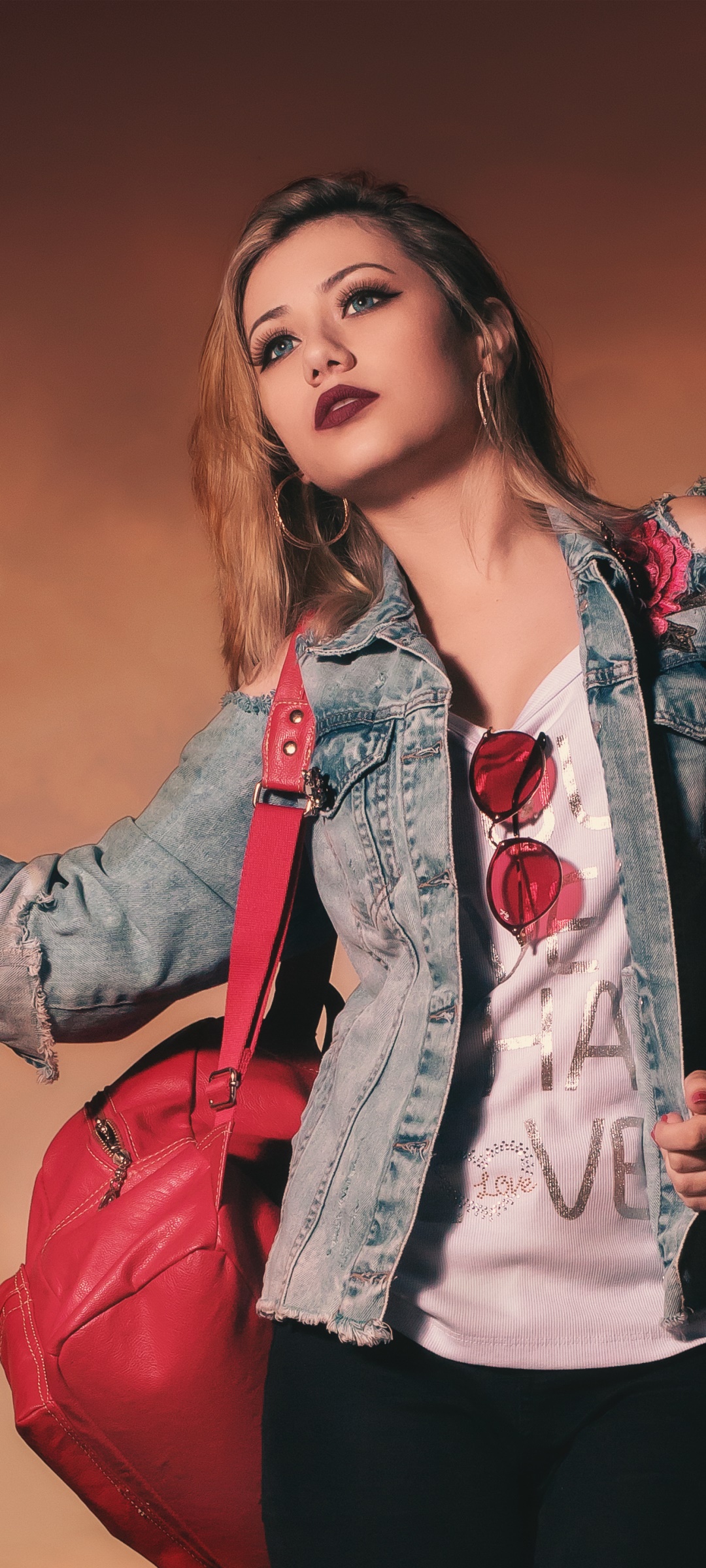Women Model, Blue Eyes, Blonde, Earrings, Lipstick, 1080x2400, Phone HD Wallpaper