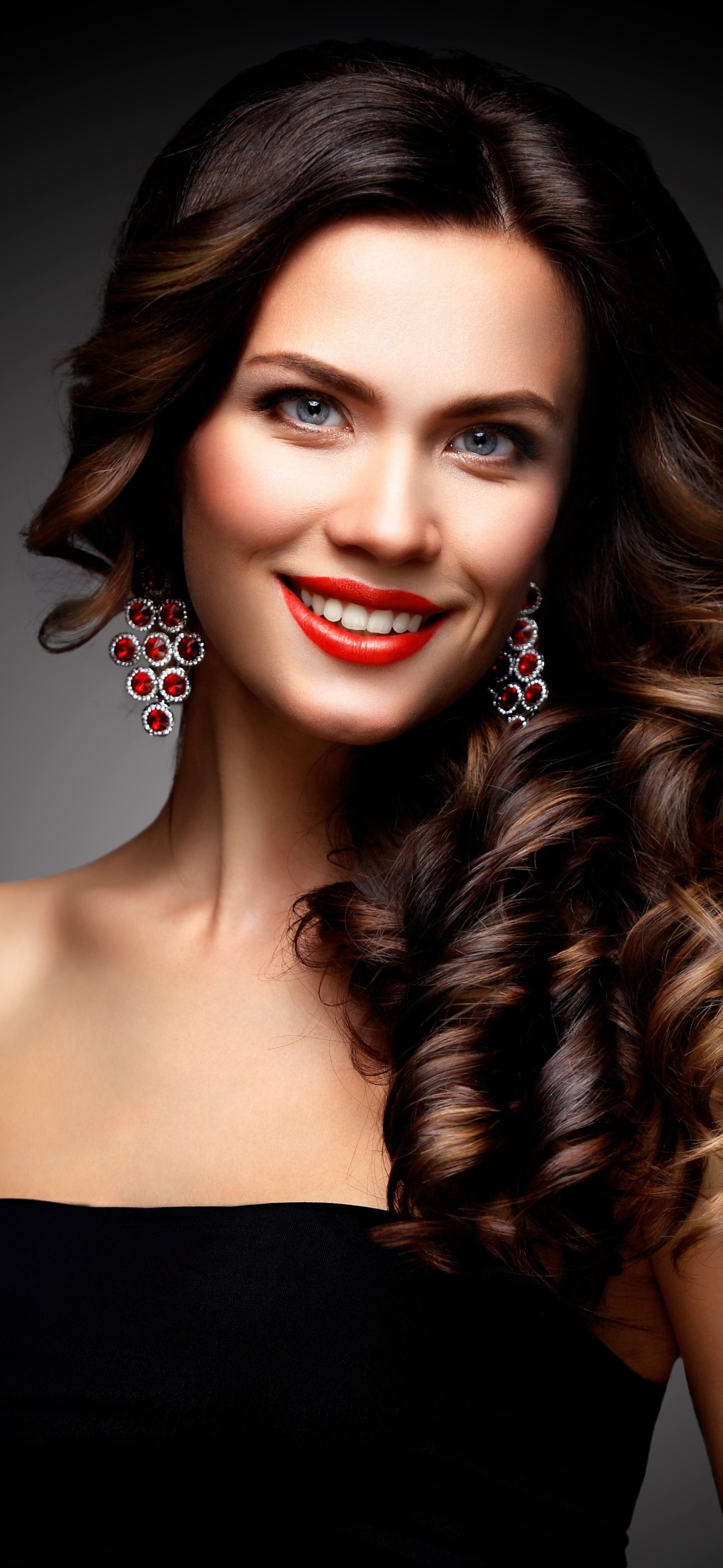Women Model, Blue Eyes, Lipstick, Earrings, Brunette, Smile, 1080x2340, Phone HD Wallpaper