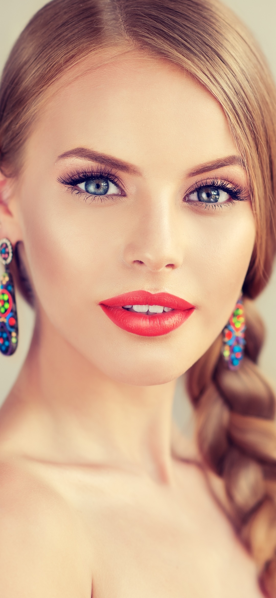Women Model, Face, Lipstick, Blue Eyes, 1080x2340, Phone HD Wallpaper