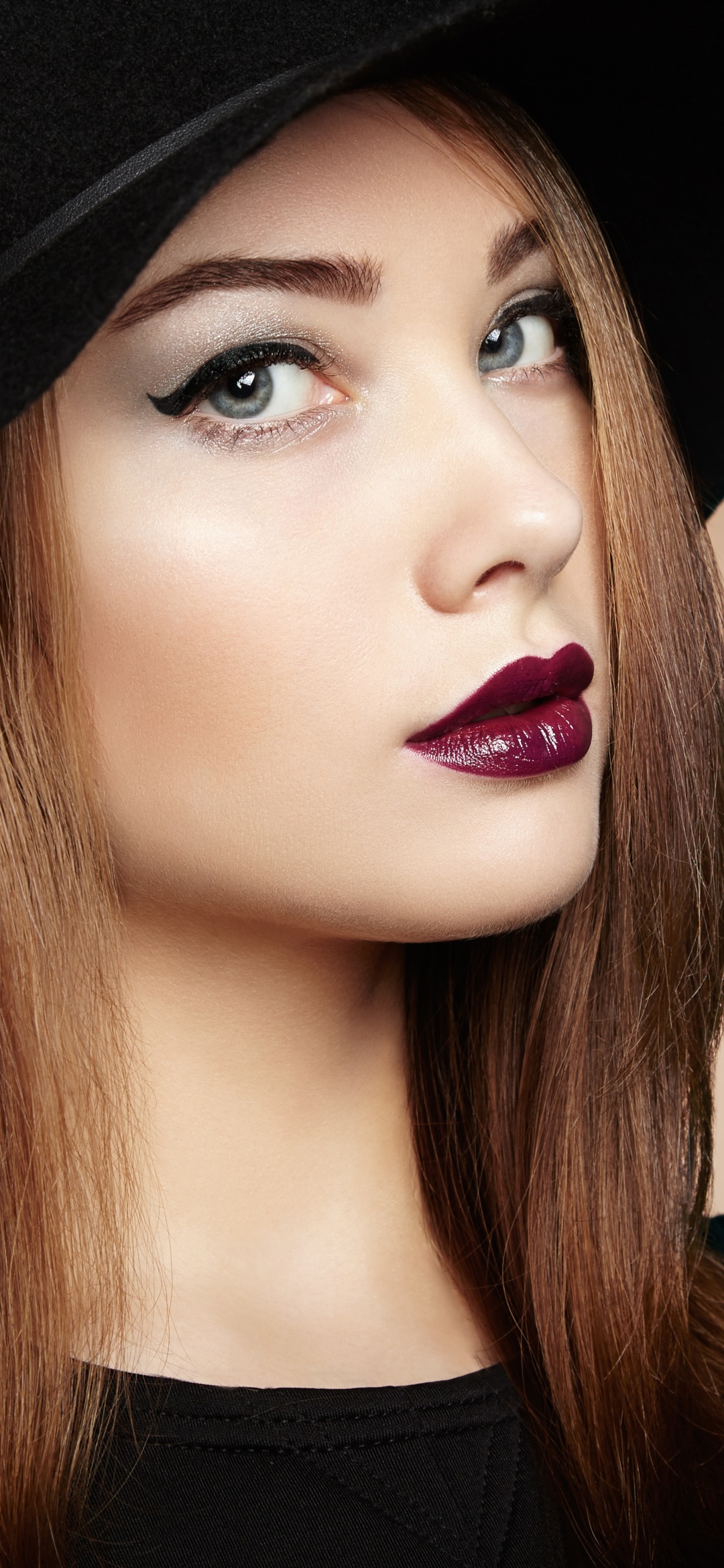 Women Model, Blue Eyes, Lipstick, 1080x2340, Phone HD Wallpaper