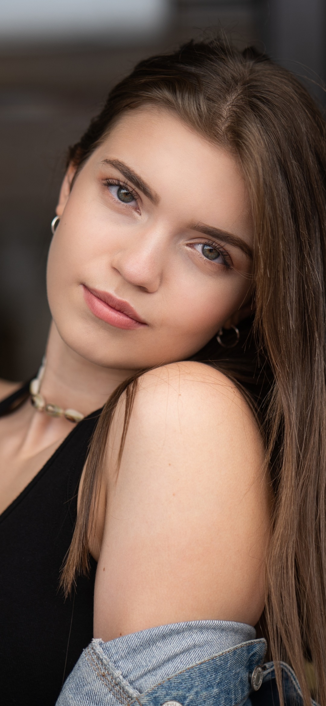 Women Model, Brunette, 1080x2340, Phone HD Wallpaper