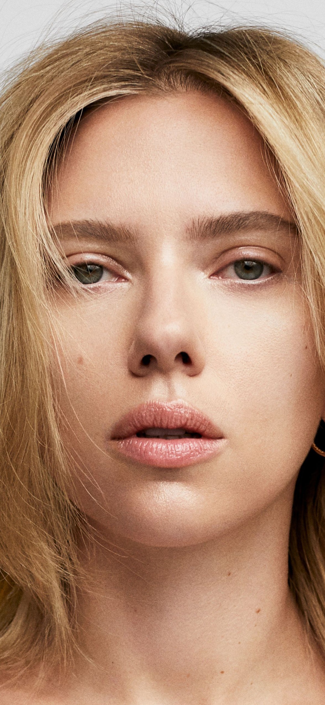 Celebrity Scarlett Johansson, American, Blonde, Short Hair, Actress, 1080x2340, Phone HD Wallpaper