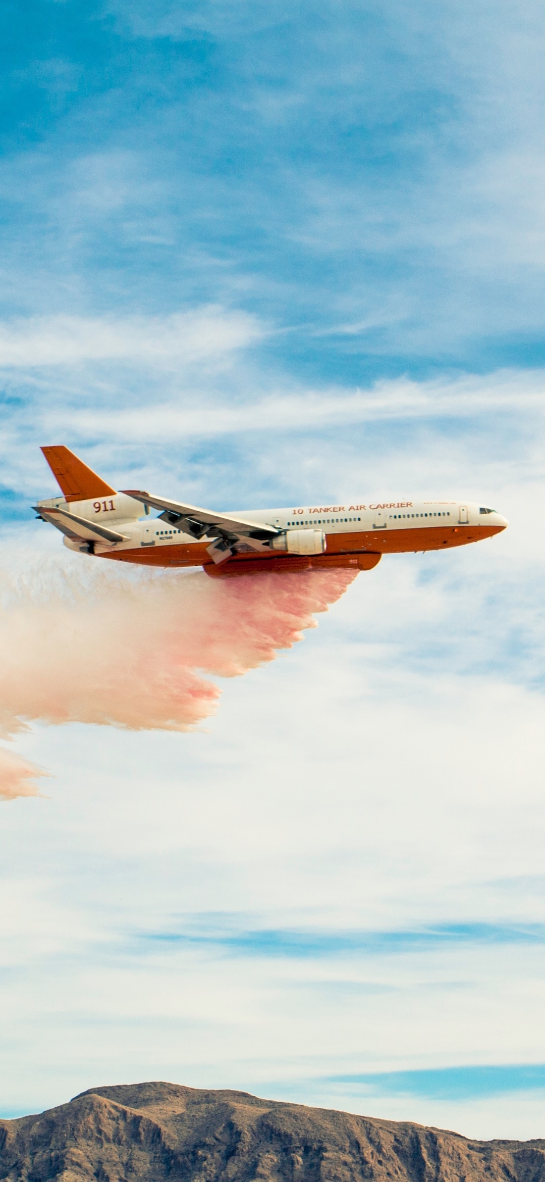 Vehicles Aircraft, Sky, Aerial Firefighting, 1080x2340, Phone HD Wallpaper