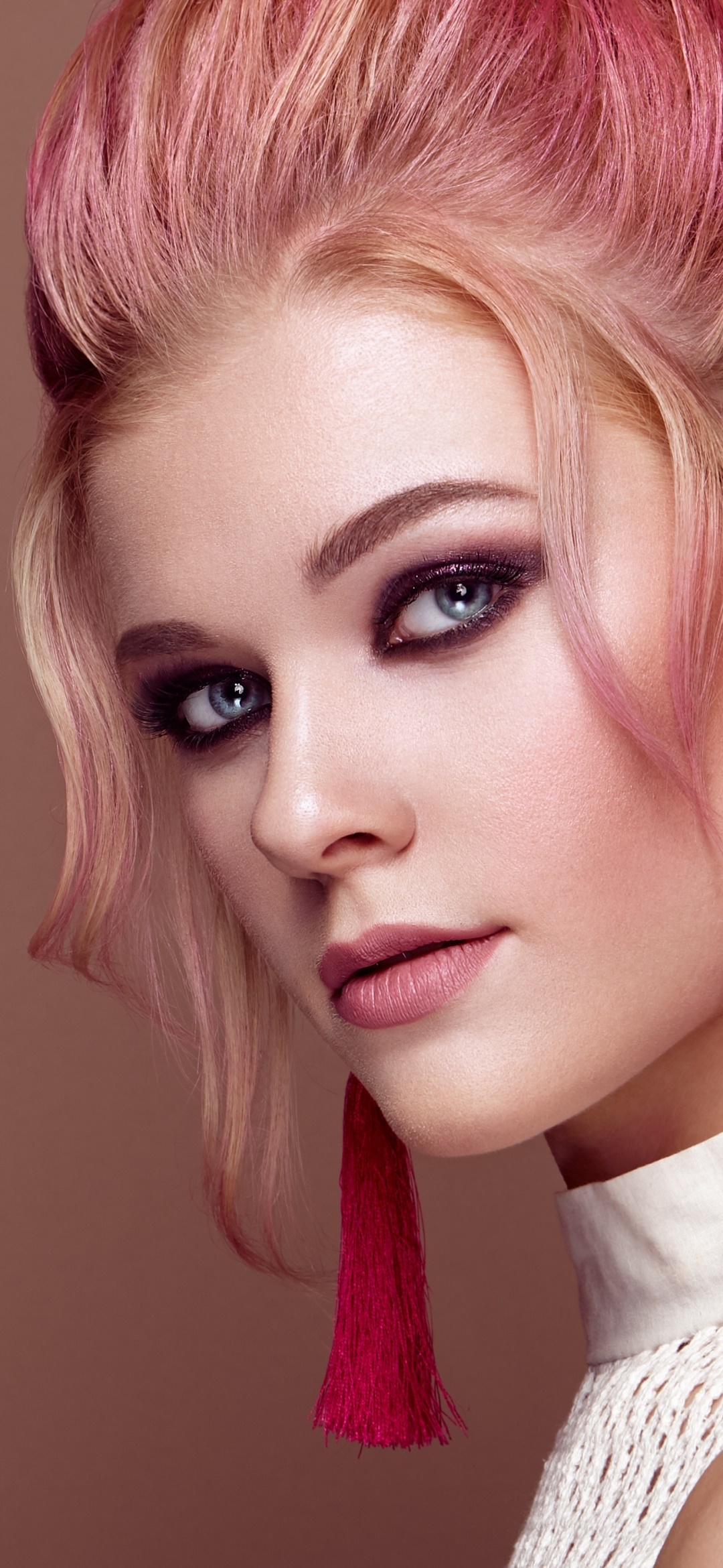 Women Model, Two-toned Hair, Blue Eyes, Earrings, Face, 1080x2340, Phone HD Wallpaper