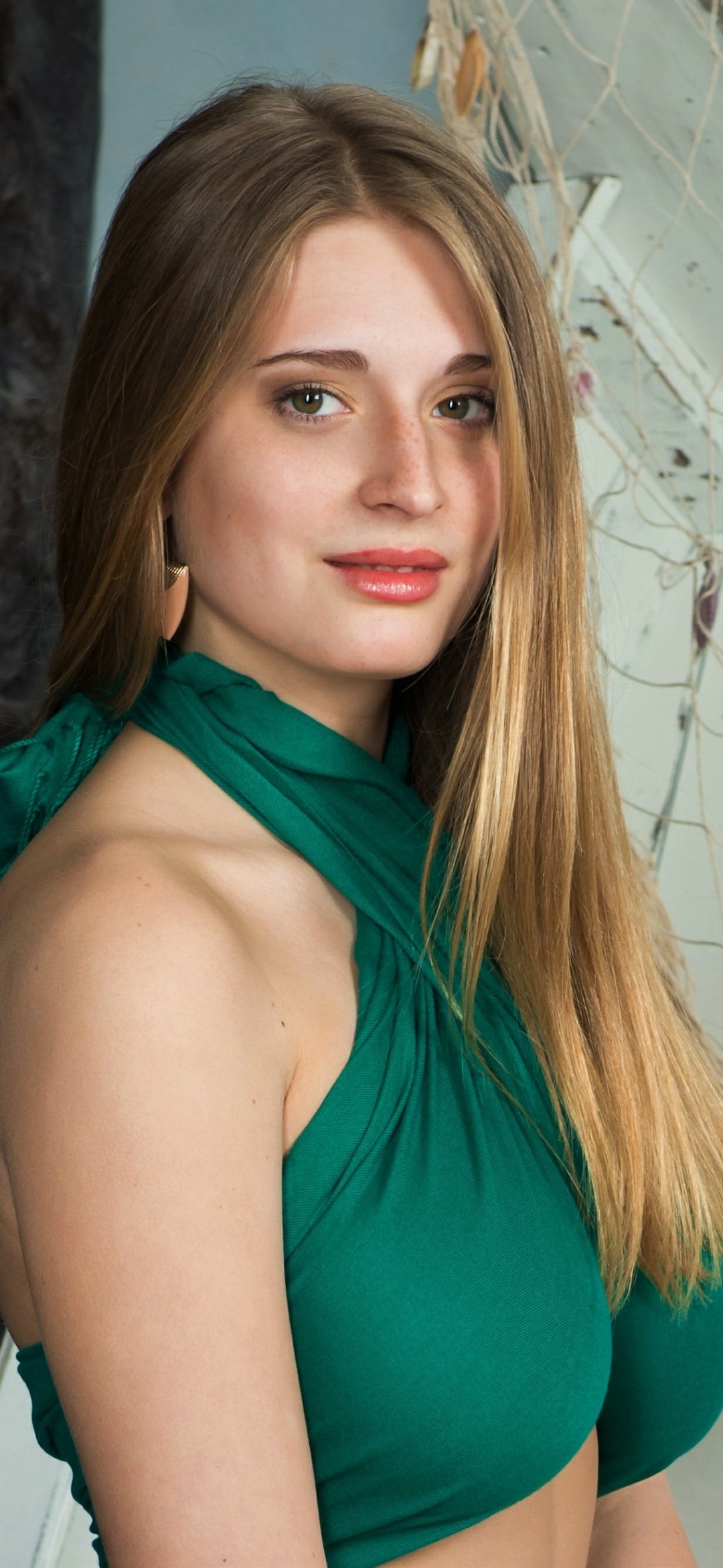 Women Model, 1080x2340, Phone HD Wallpaper