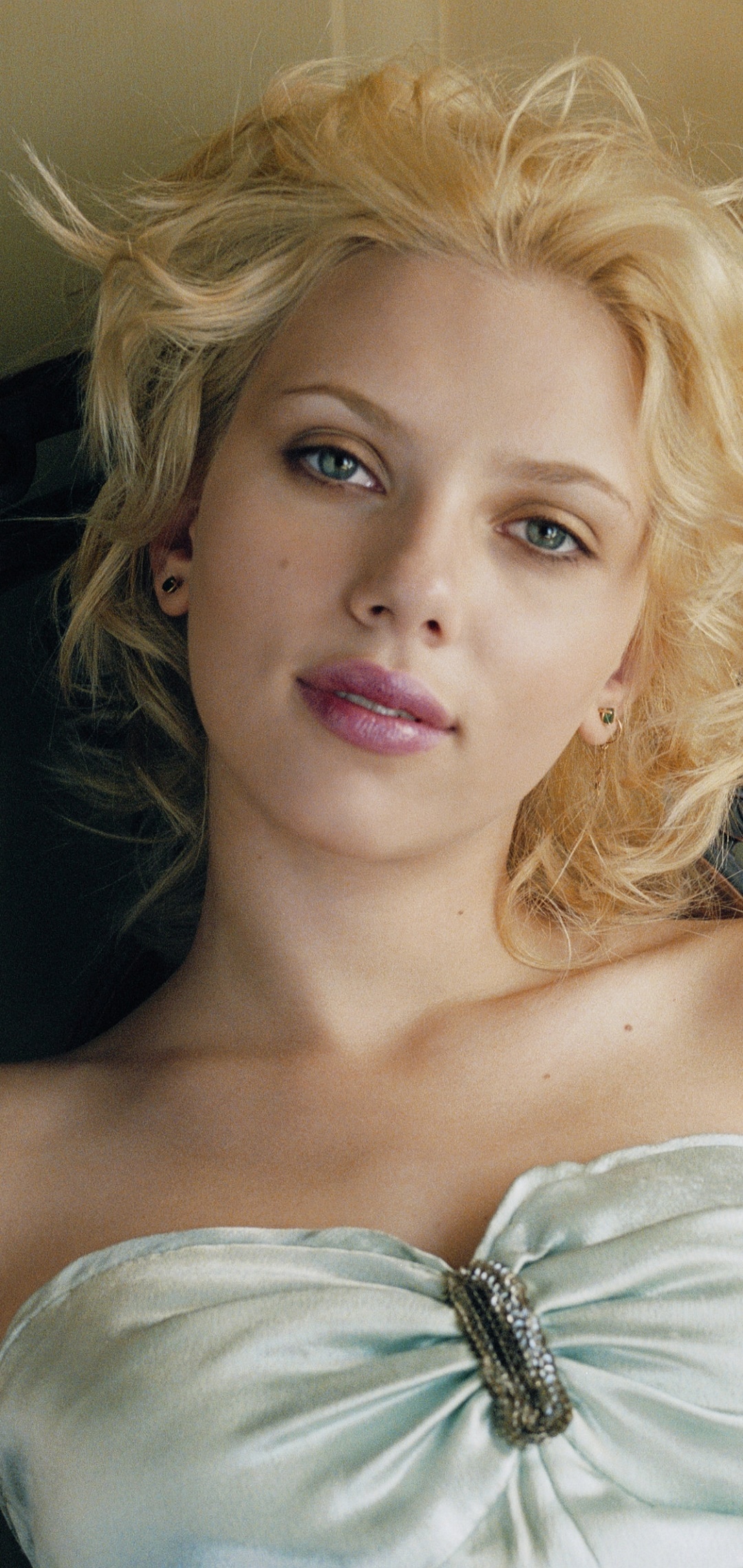 Celebrity Scarlett Johansson, 1080x2280, Phone HD Wallpaper
