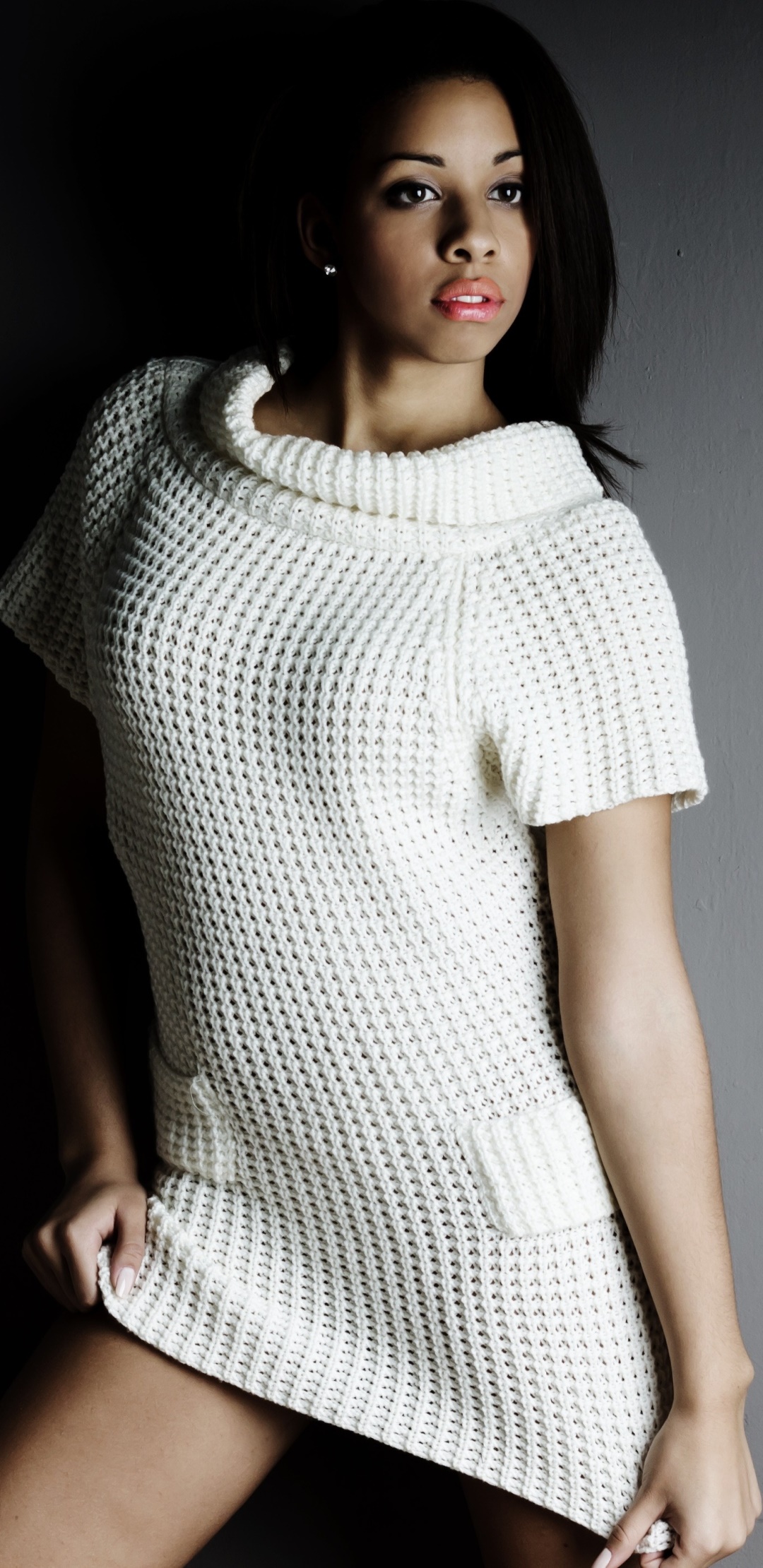 Women Model, Black Hair, 1080x2220, Phone HD Wallpaper