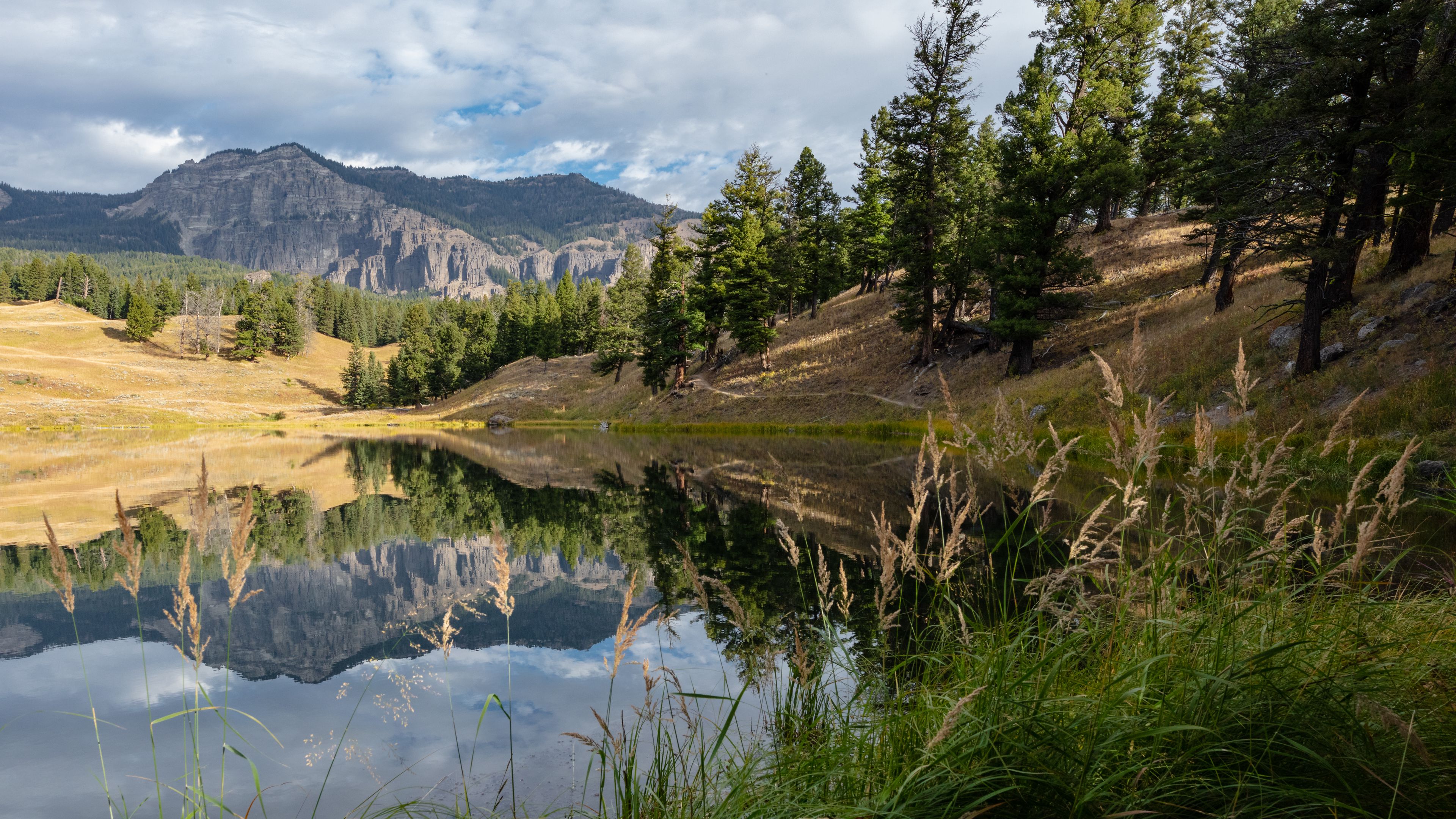 mountains, lake, grass, landscape, 4k, HD Wallpaper