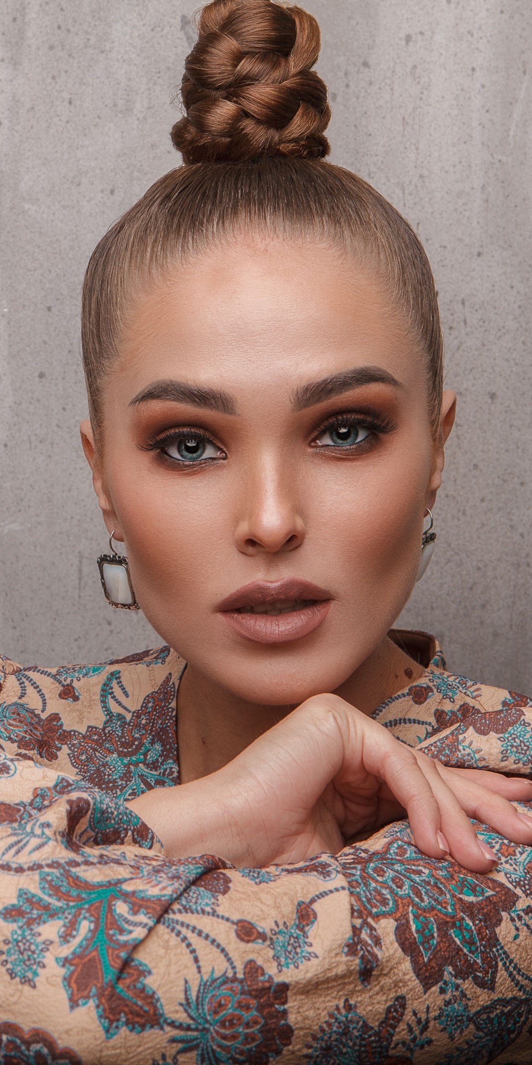 Women Model, 1080x2160, Phone HD Wallpaper