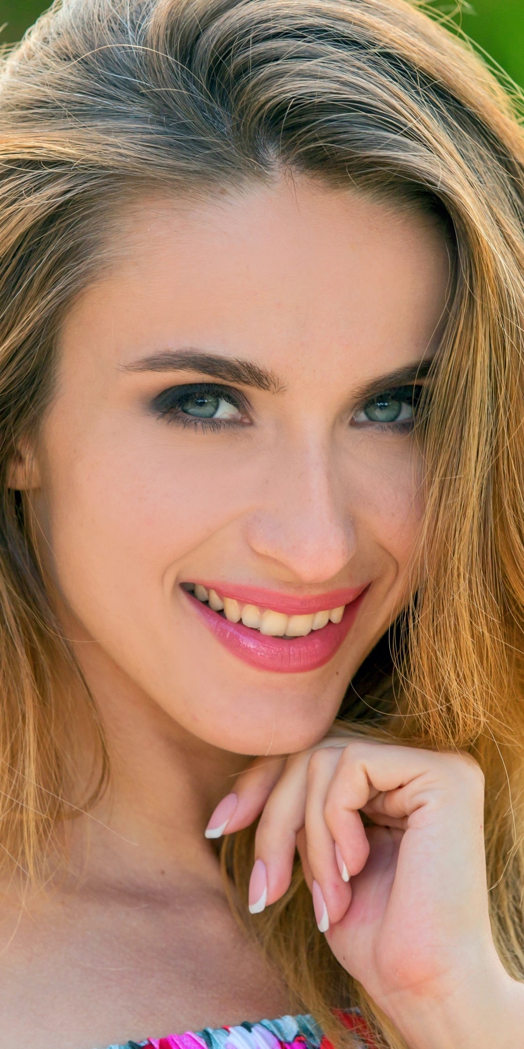 Women Model, Blue Eyes, Blonde, Smile, 1080x2160, Phone HD Wallpaper
