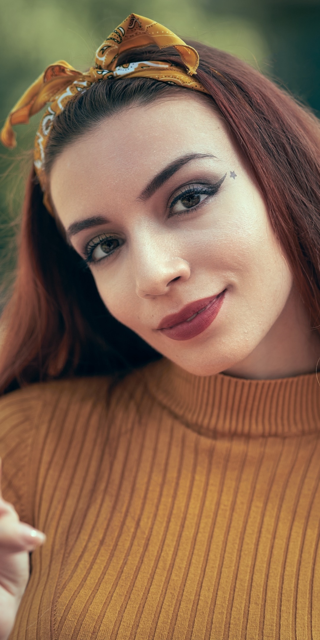 Women Model, Lipstick, 1080x2160, Phone HD Wallpaper