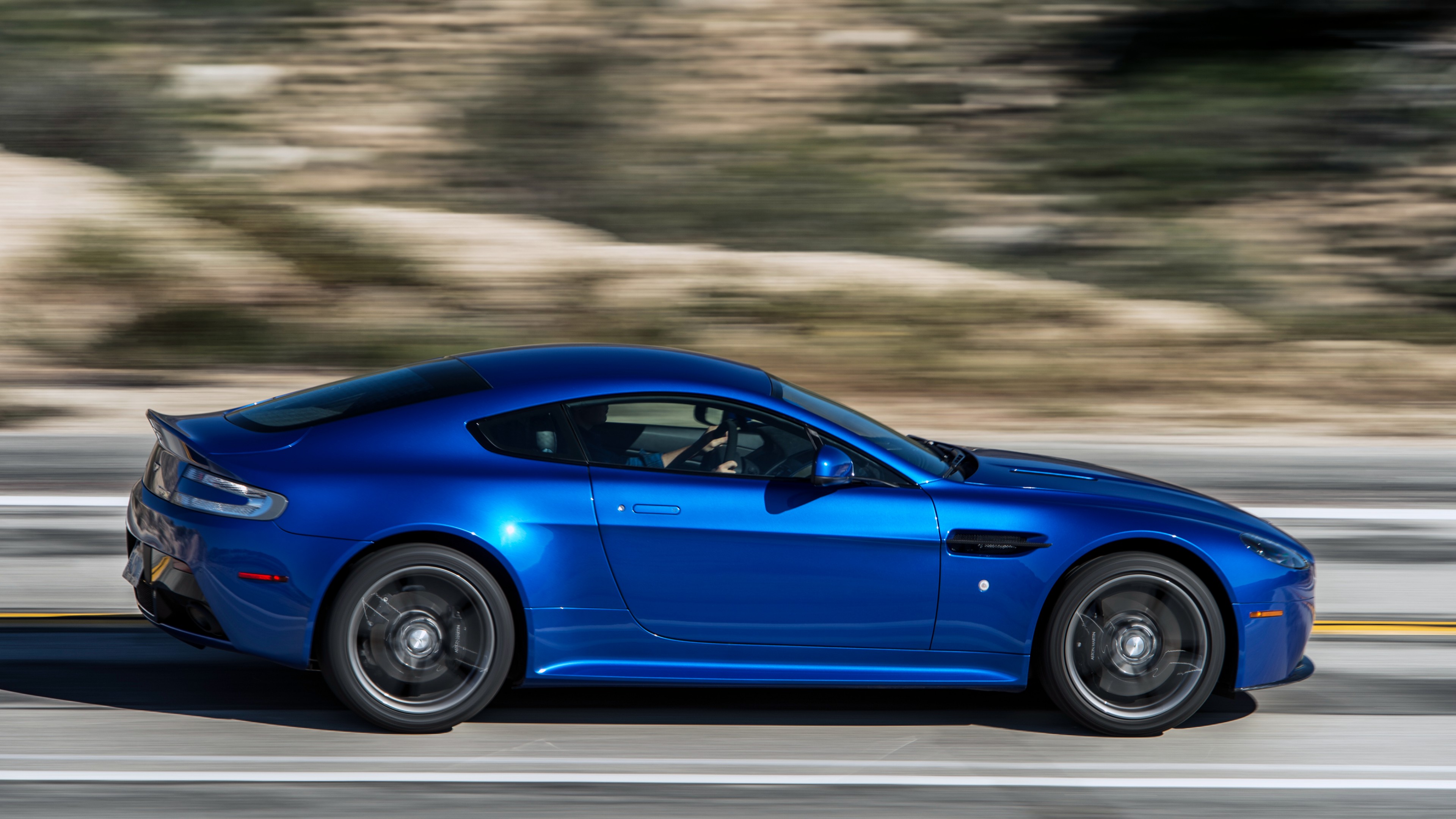 Aston Martin V8 Vantage GTS, racing cars, blue, HD Wallpaper