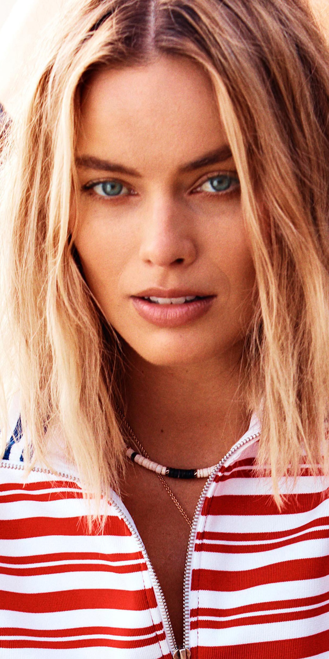 Celebrity Margot Robbie, Blonde, 1080x2160, Phone HD Wallpaper