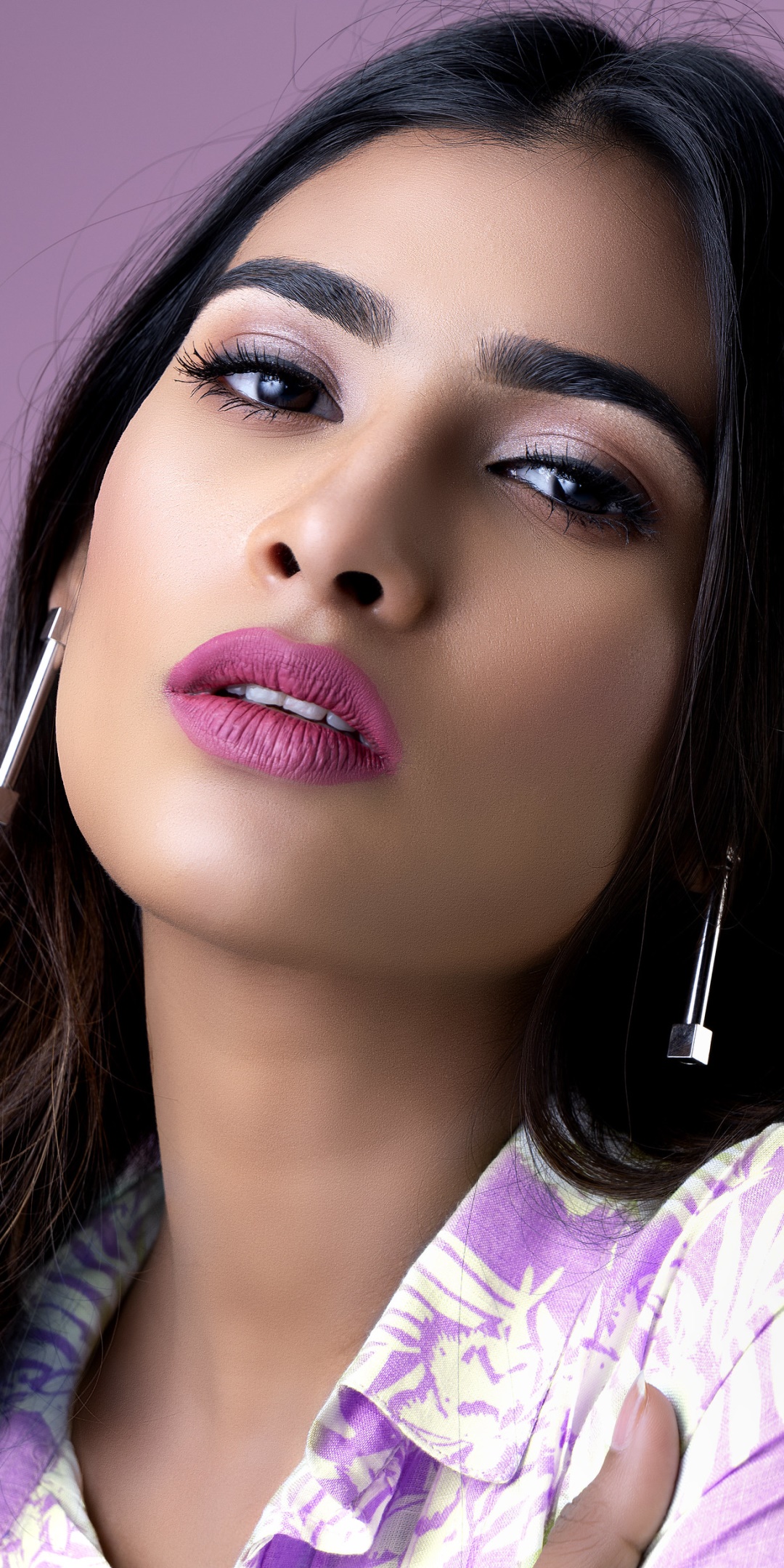Women Model, Face, Black Hair, Brown Eyes, Lipstick, 1080x2160, Phone HD Wallpaper