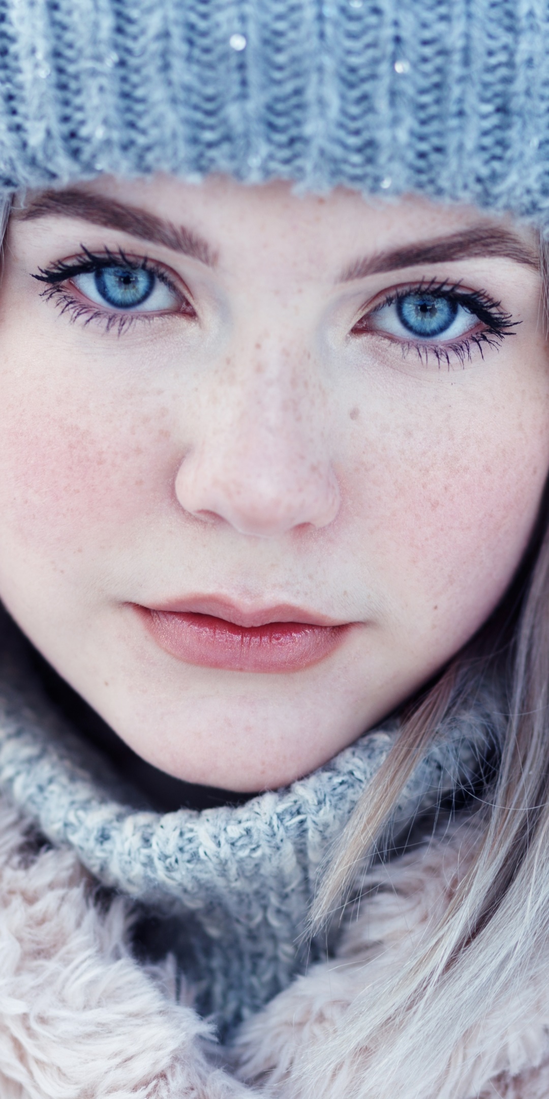 Women Model, Blonde, Blue Eyes, Face, Stare, 1080x2160, Phone HD Wallpaper