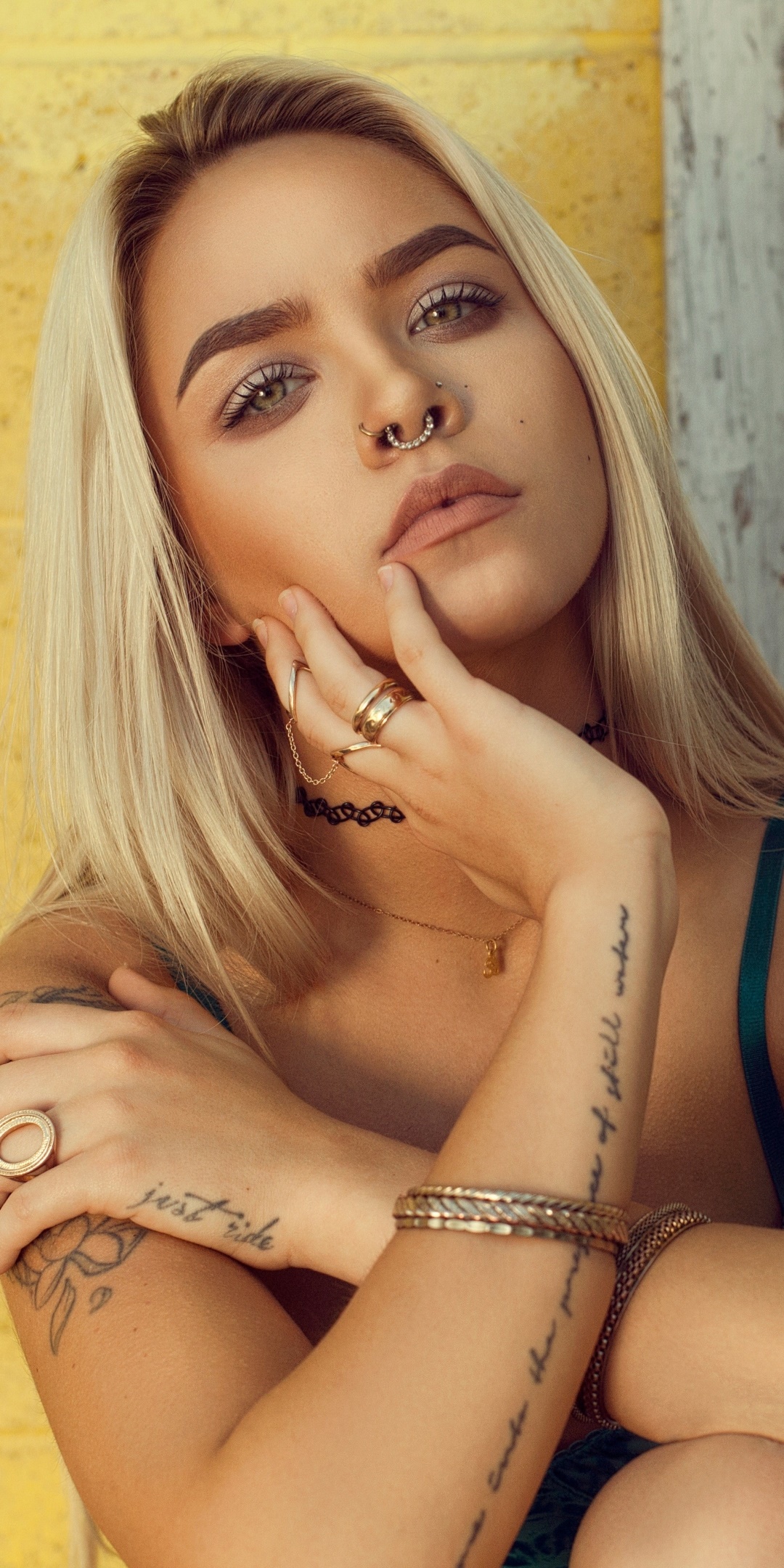 Women Model, Tattoo, Hazel Eyes, Blonde, 1080x2160, Phone HD Wallpaper