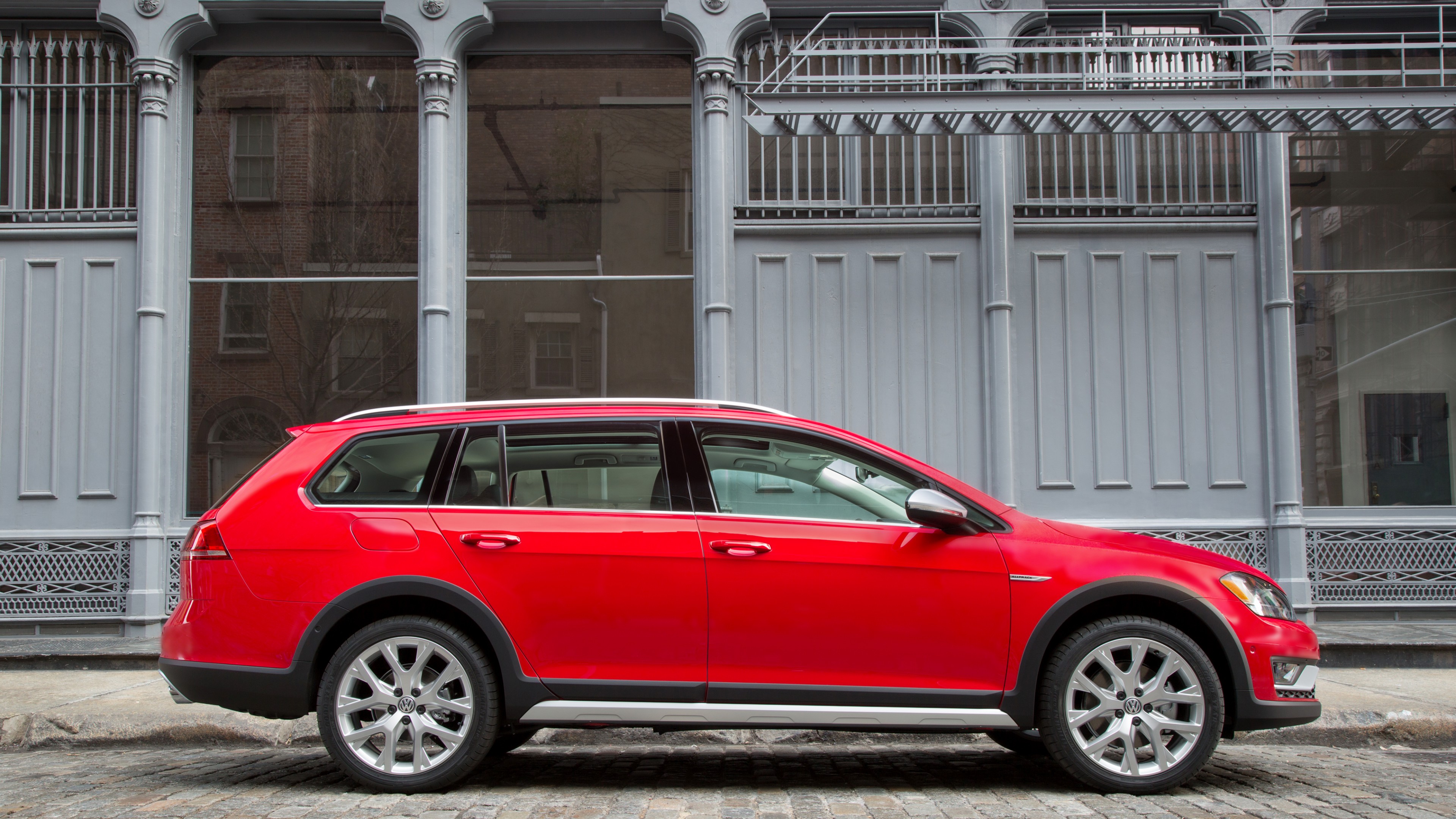Volkswagen Golf Alltrack, NYIAS 2016, red, HD Wallpaper