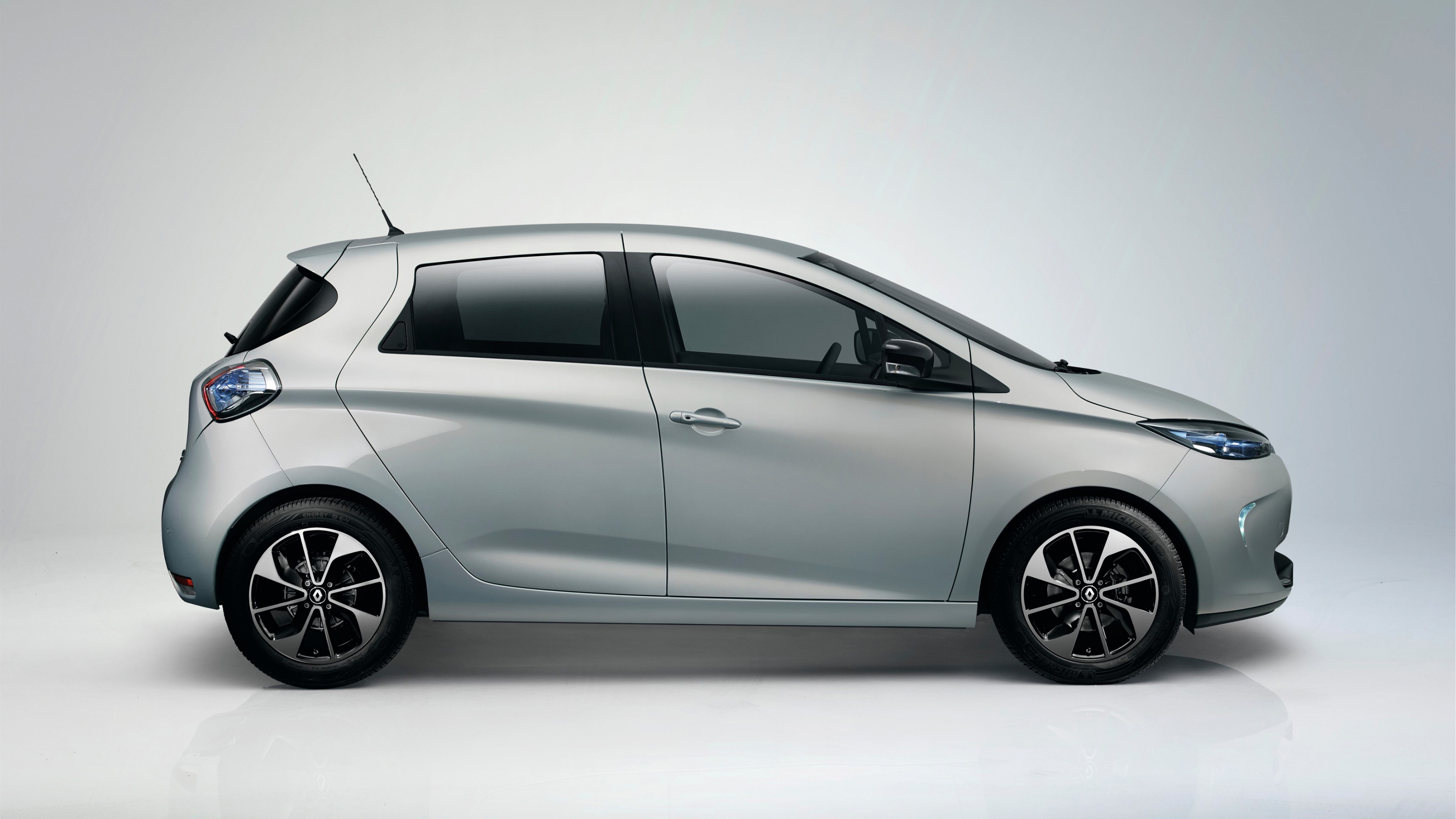 Renault Zoe Z.E., Swiss Edition, Geneva Auto Show 2016, electric car, silver, HD Wallpaper