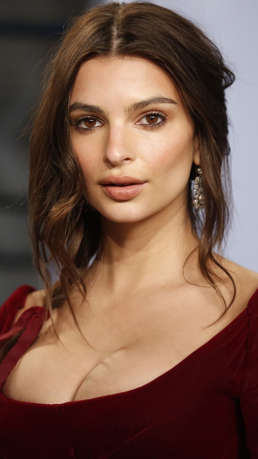 Celebrity Emily Ratajkowski, Actress, Brunette, American, Brown Eyes, Model, 1080x1920, Phone HD Wallpaper
