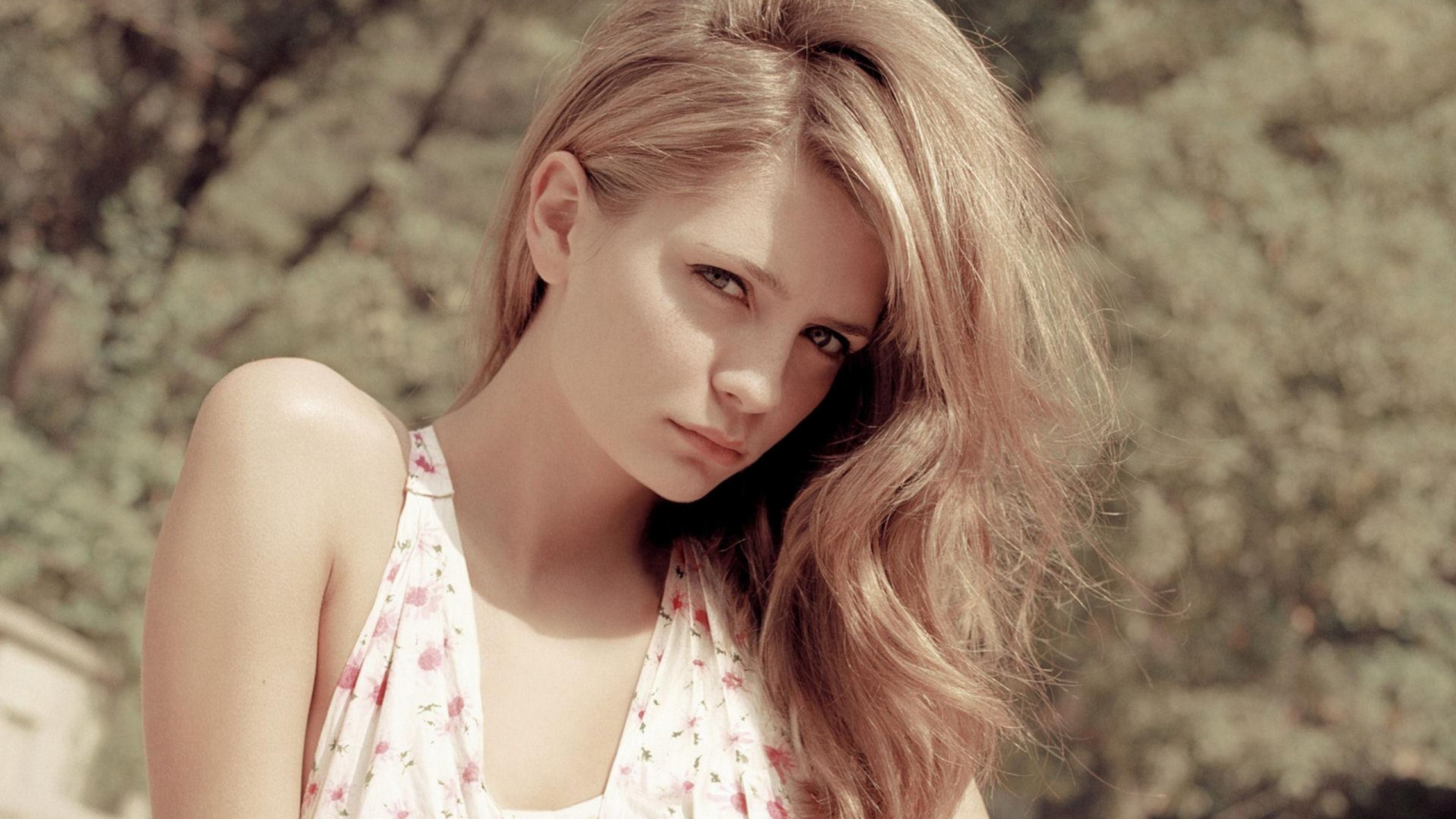 Mischa Barton, Most popular celebs, actress, model, HD Wallpaper