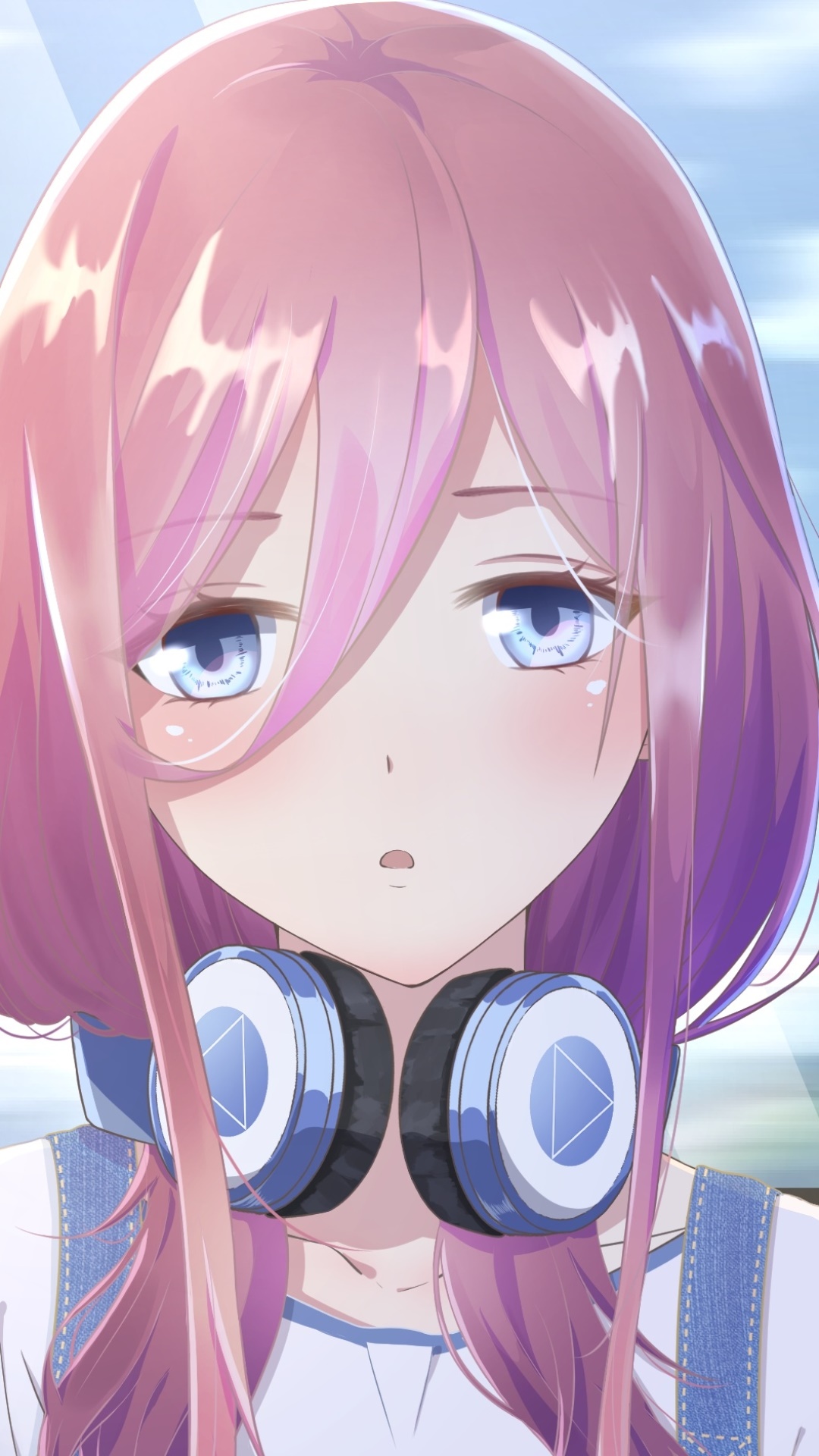 Anime The Quintessential Quintuplets, Pink Hair, Miku Nakano, Face, Headphones, Aqua Eyes, 1080x1920, Phone HD Wallpaper