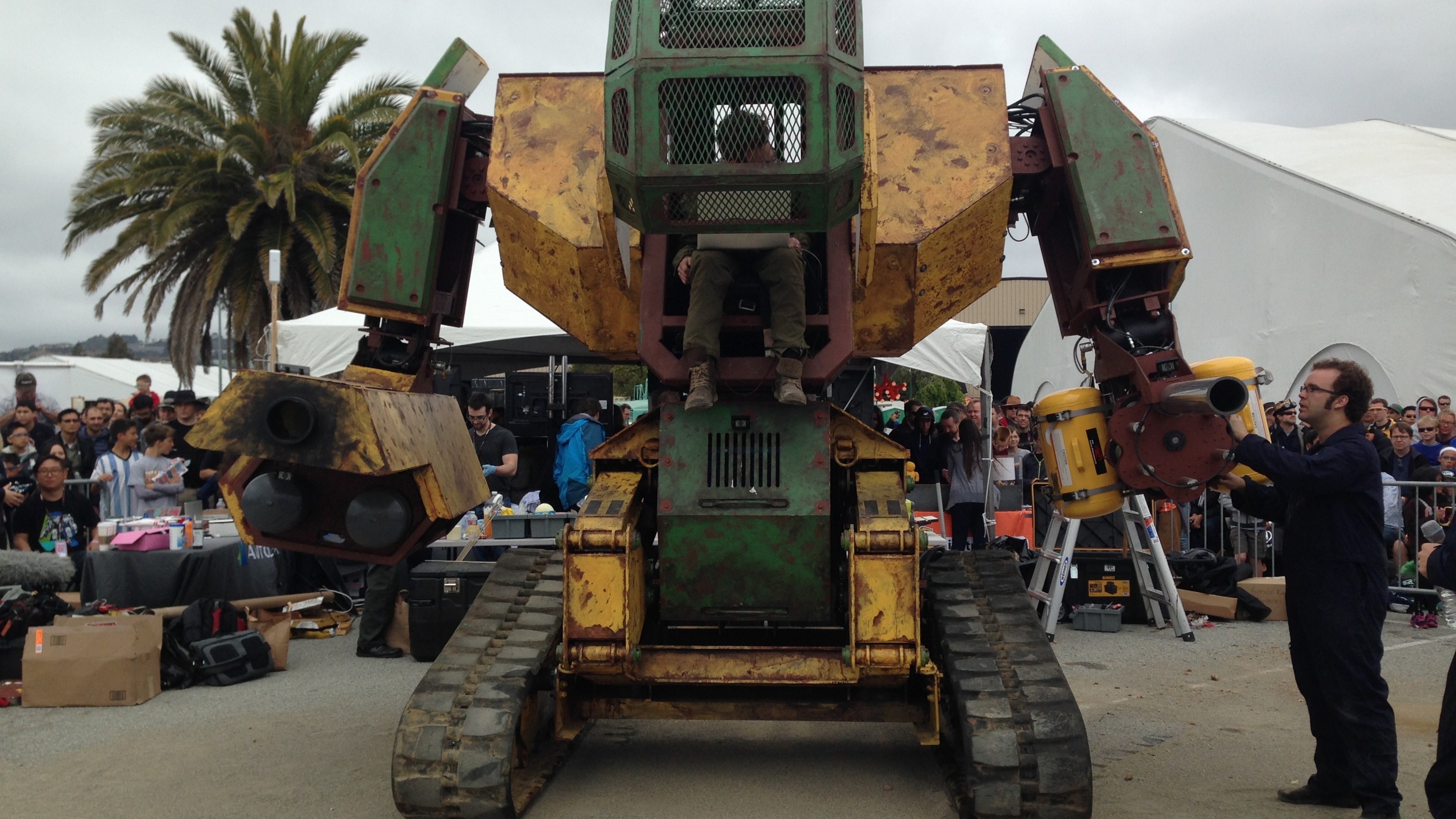 Megabot, The military robot, Maker Faire 2015, ROBOTS, HD Wallpaper