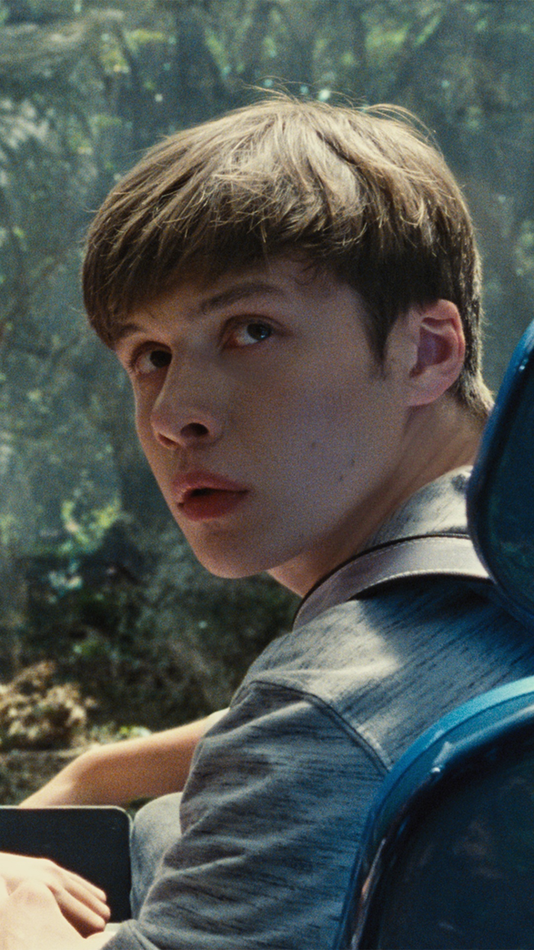 Movie Jurassic World, Nick Robinson, 1080x1920, Phone HD Wallpaper