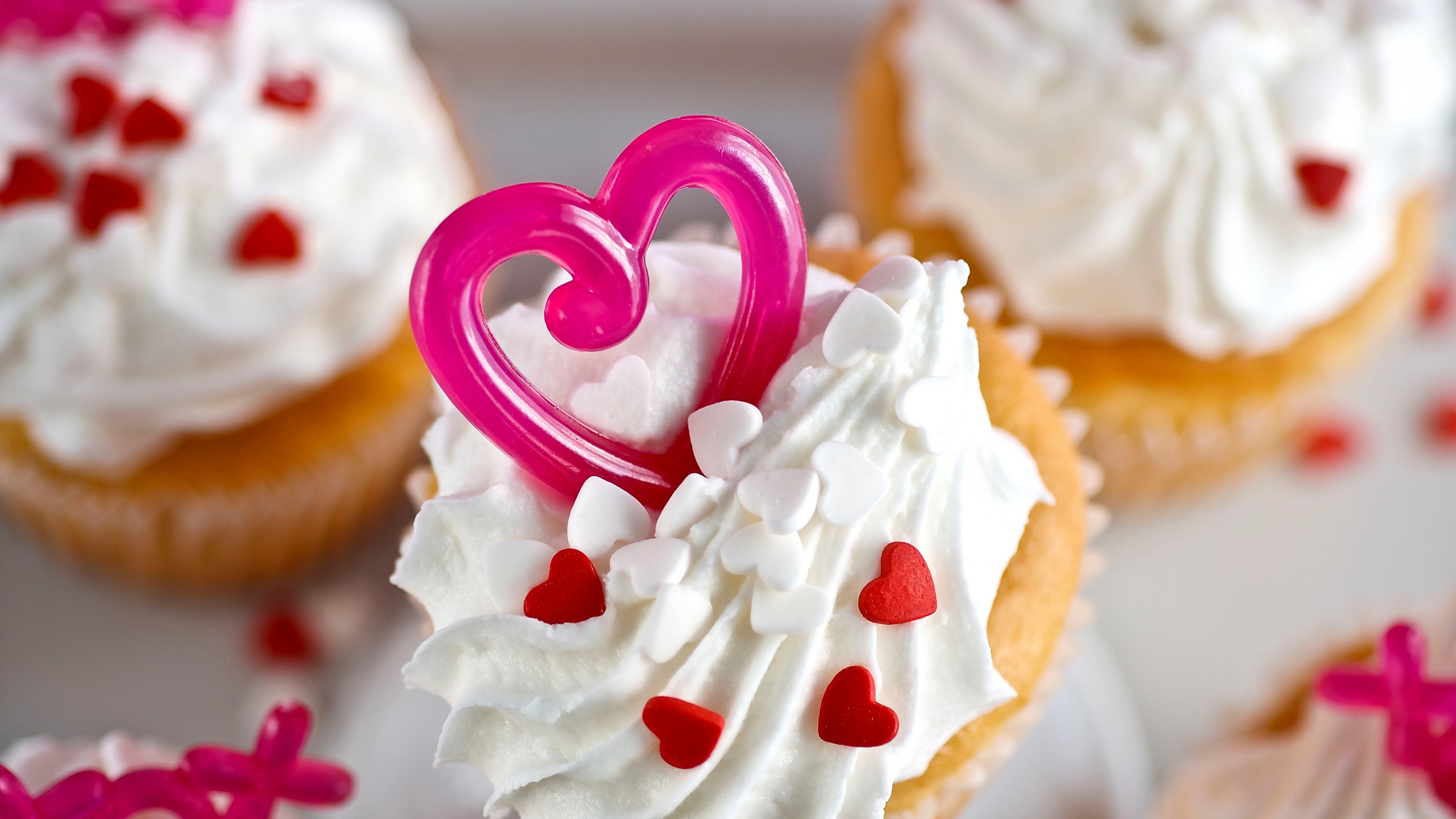 Cupcake, cake, glaze, cream, hearts, pink, HD Wallpaper