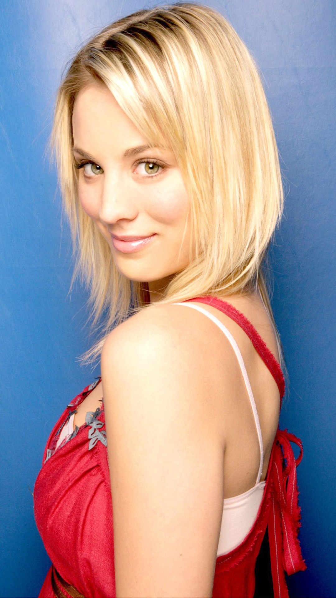 Celebrity Kaley Cuoco, 1080x1920, Phone HD Wallpaper